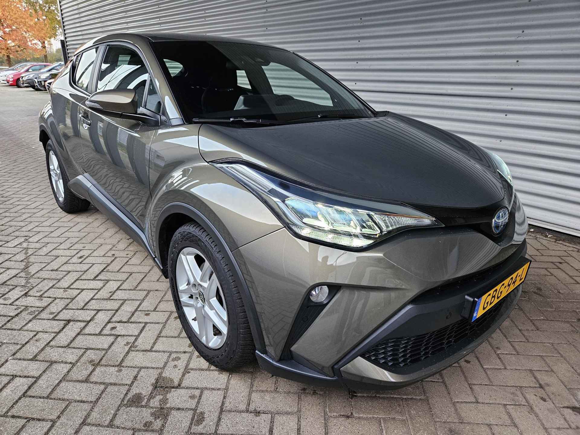 Toyota C-HR 1.8 Hybrid Business - 9/15