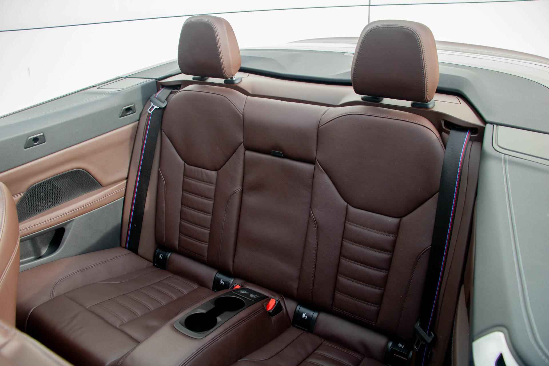 BMW 4 Serie Cabrio 420i High Executive | BMW M 50 Jahre uitvoering | Achteruitrijcamera | Hifi System - 24/27
