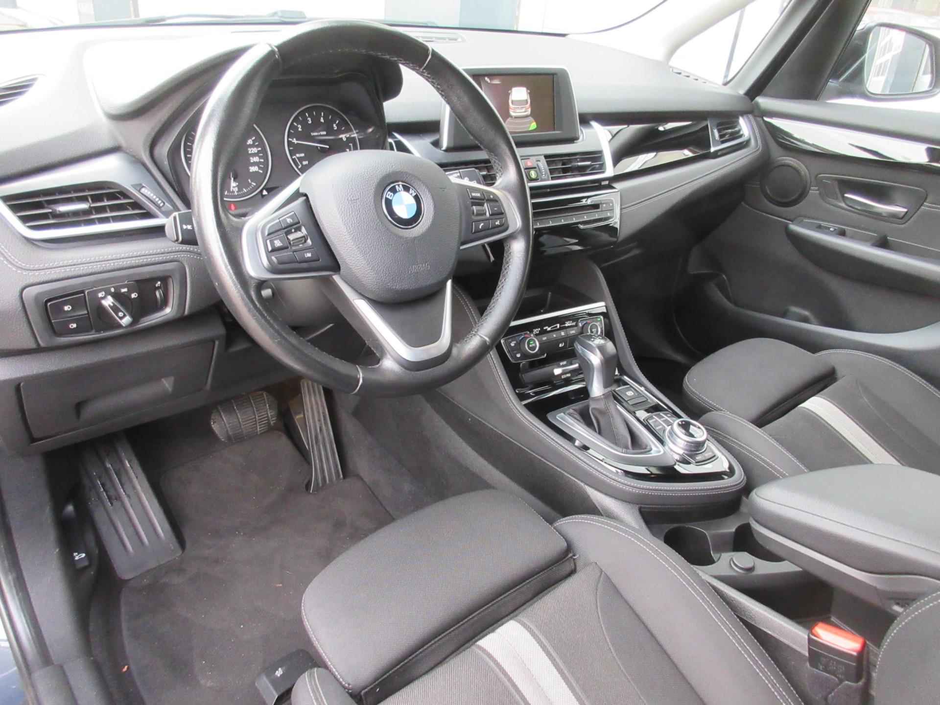 BMW 2-serie Active Tourer 218i Sport / Automaat / Navi / Trekhaak - 15/32