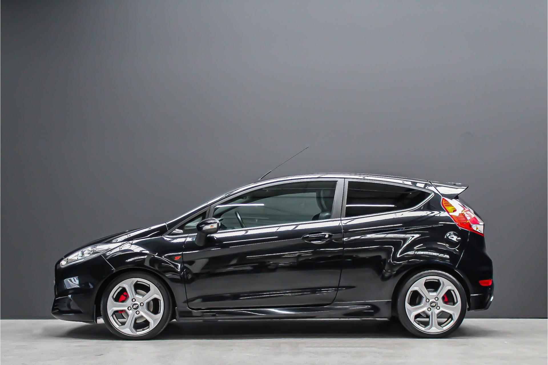 Ford Fiesta 1.6 182pk ST2 STYLE PACK |navigatie|cruise control|winterpakket|17"| - 4/27