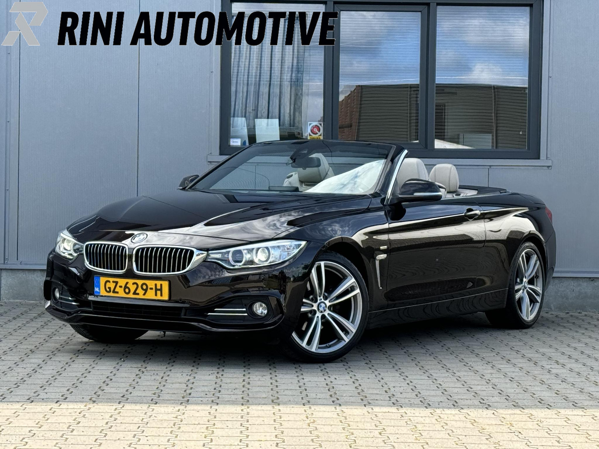 BMW 4-serie Cabrio 420i High Executive 184 PK - Luxury - 19 inch - Nekverwarming - Keyless