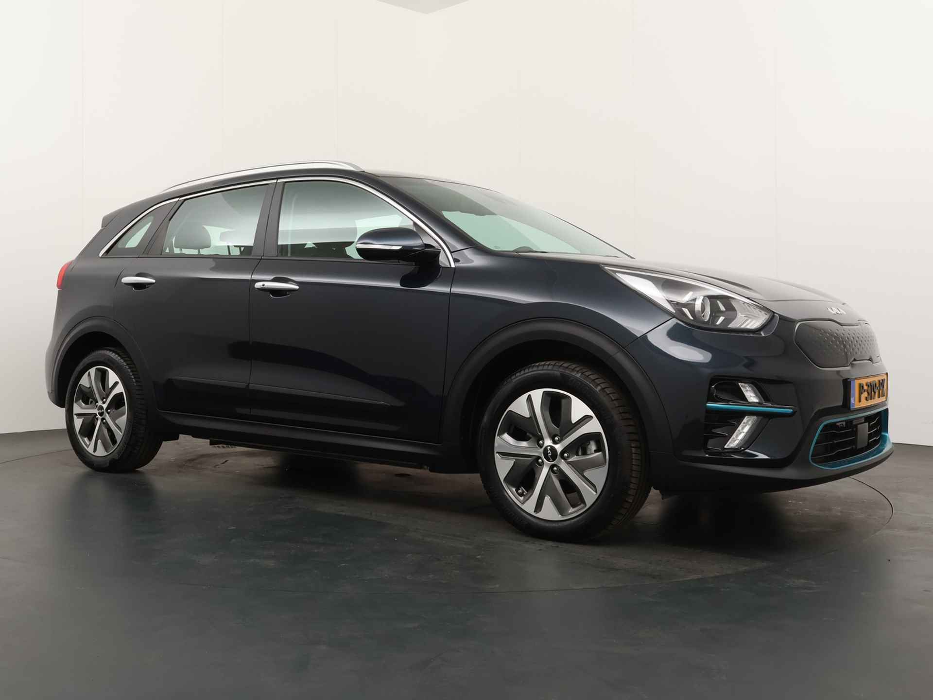 Kia e-Niro DynamicLine 64 kWh - Apple CarPlay/Android Auto - Achteruitrijcamera - Parkeersensoren - Navigatie - Farbieksgarantie tot 05-2029 - 10/51