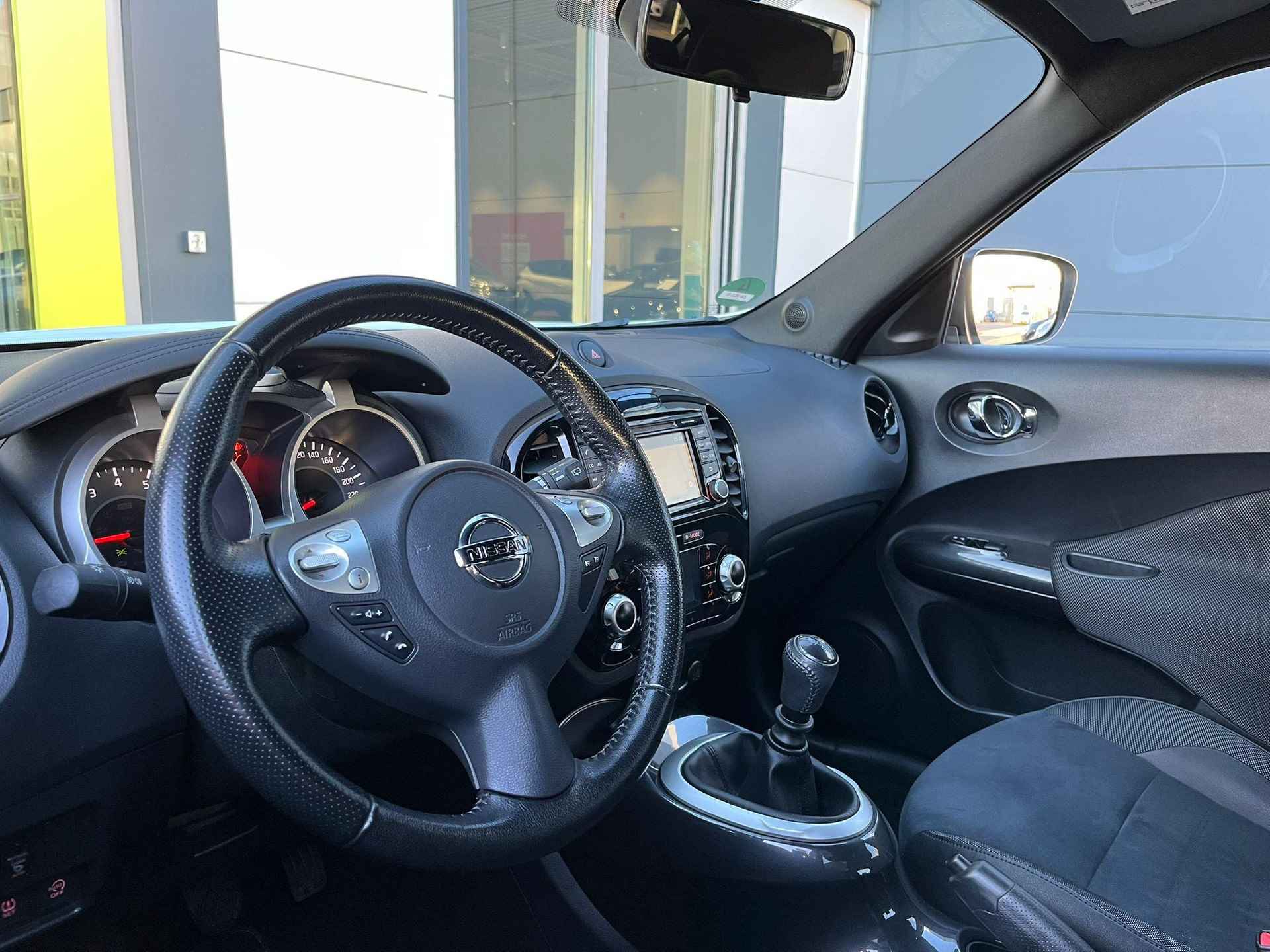 Nissan Juke 1.2 DIG-T 115 N-Connecta | Naviagatie | Camera | Climatronic - 8/28