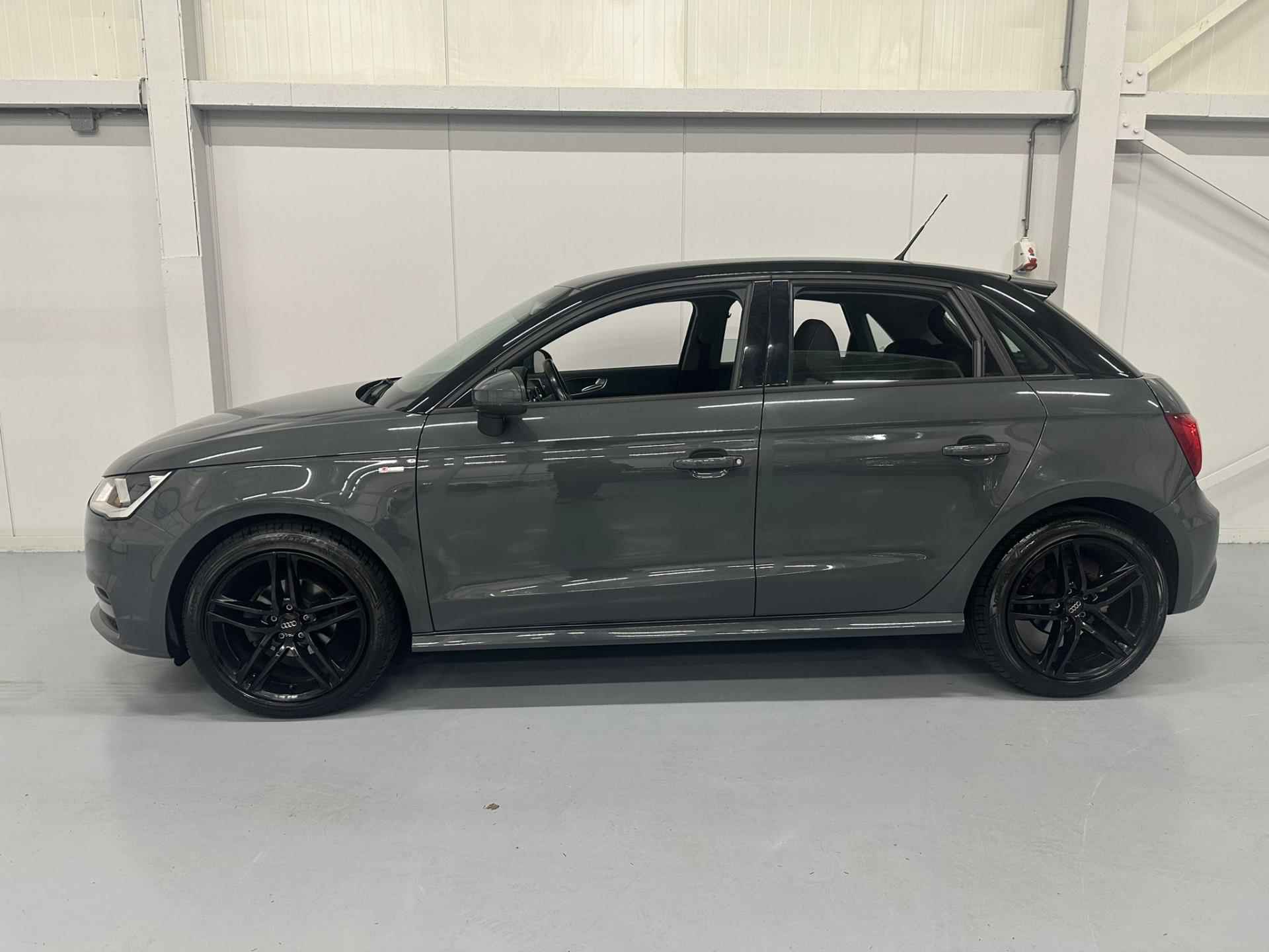 Audi A1 Sportback 1.0 TFSI - 6/16