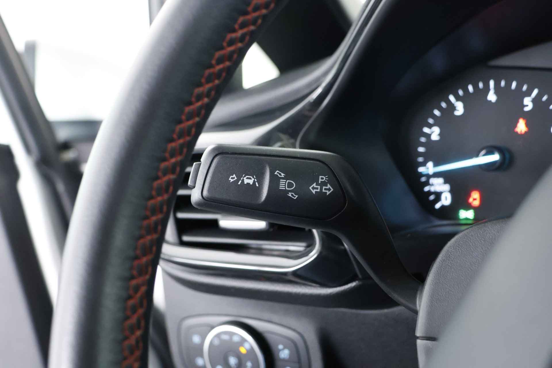 Ford Fiesta 1.0 EcoBoost ST-Line / Navi / CarPlay / Cruisecontrol / Clima - 20/26