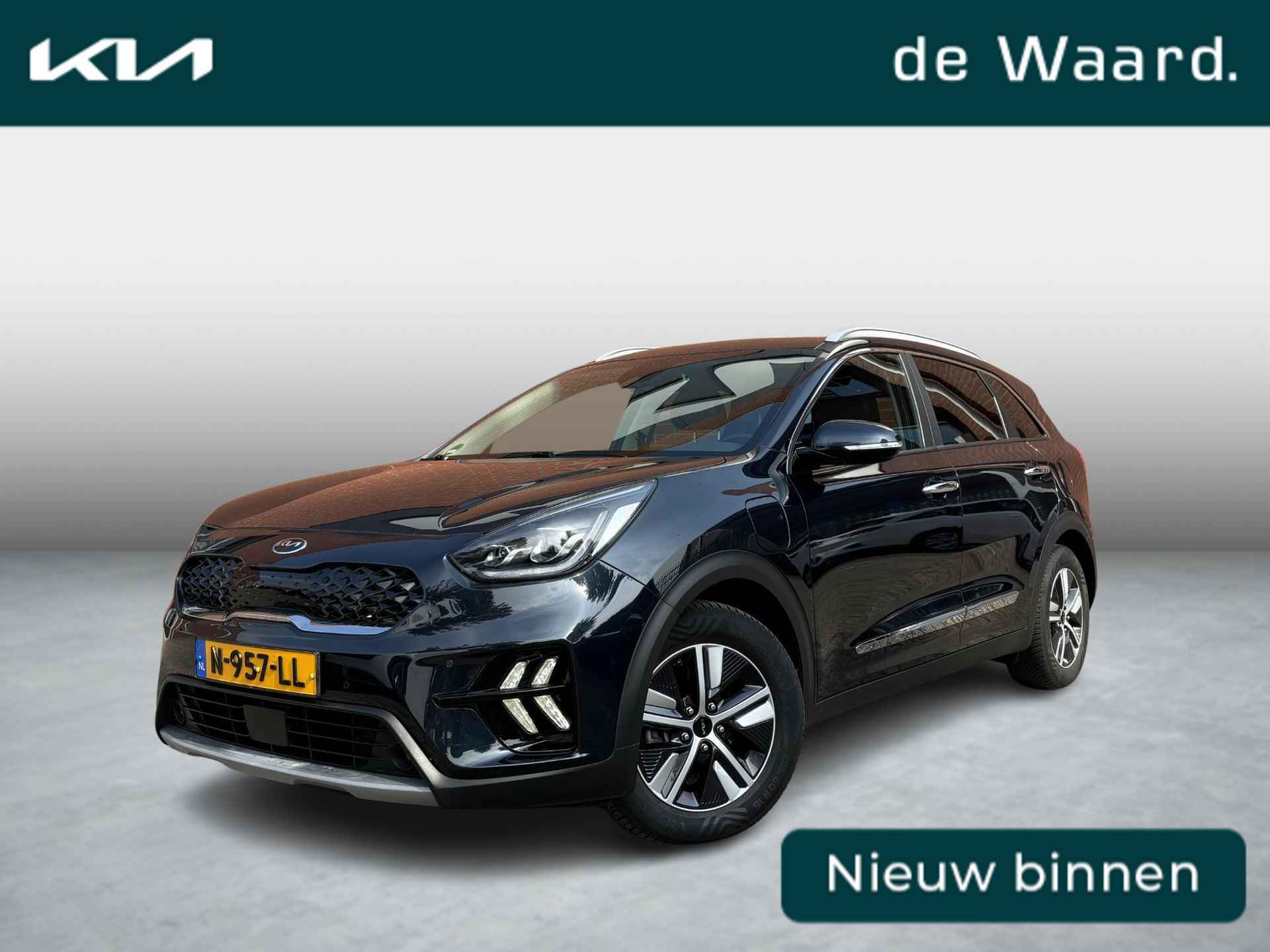 Kia Niro 1.6 GDi PHEV ExecutiveLine | Achteruitrijcamera | Parkeersensoren voor + achter | Navigatie | Addaptive cruise control | JBL sound system | Stoelverwarming voor + achter - 1/37