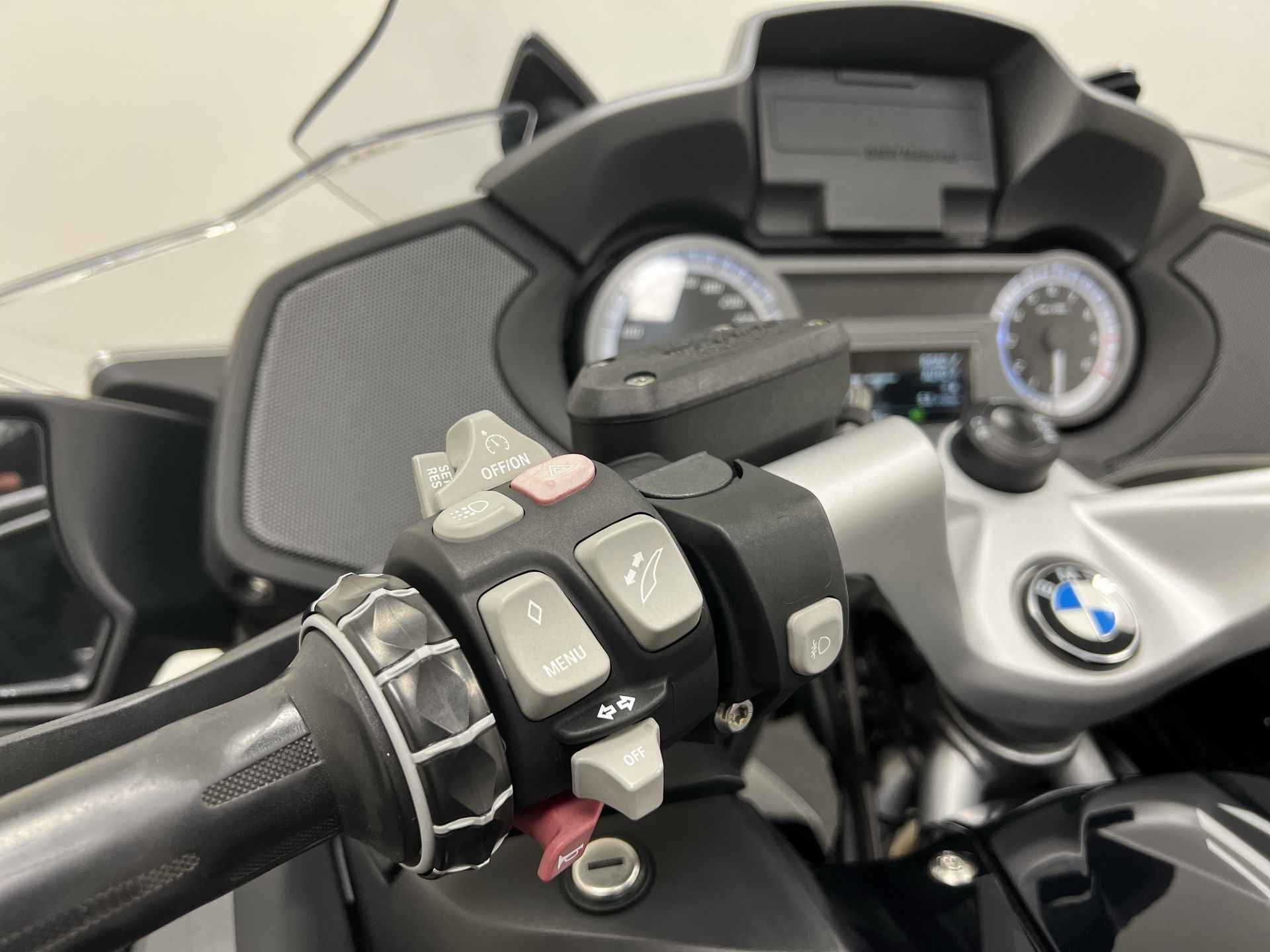 BMW R 1250 RT optie 719 Full option, topkoffer - 7/20