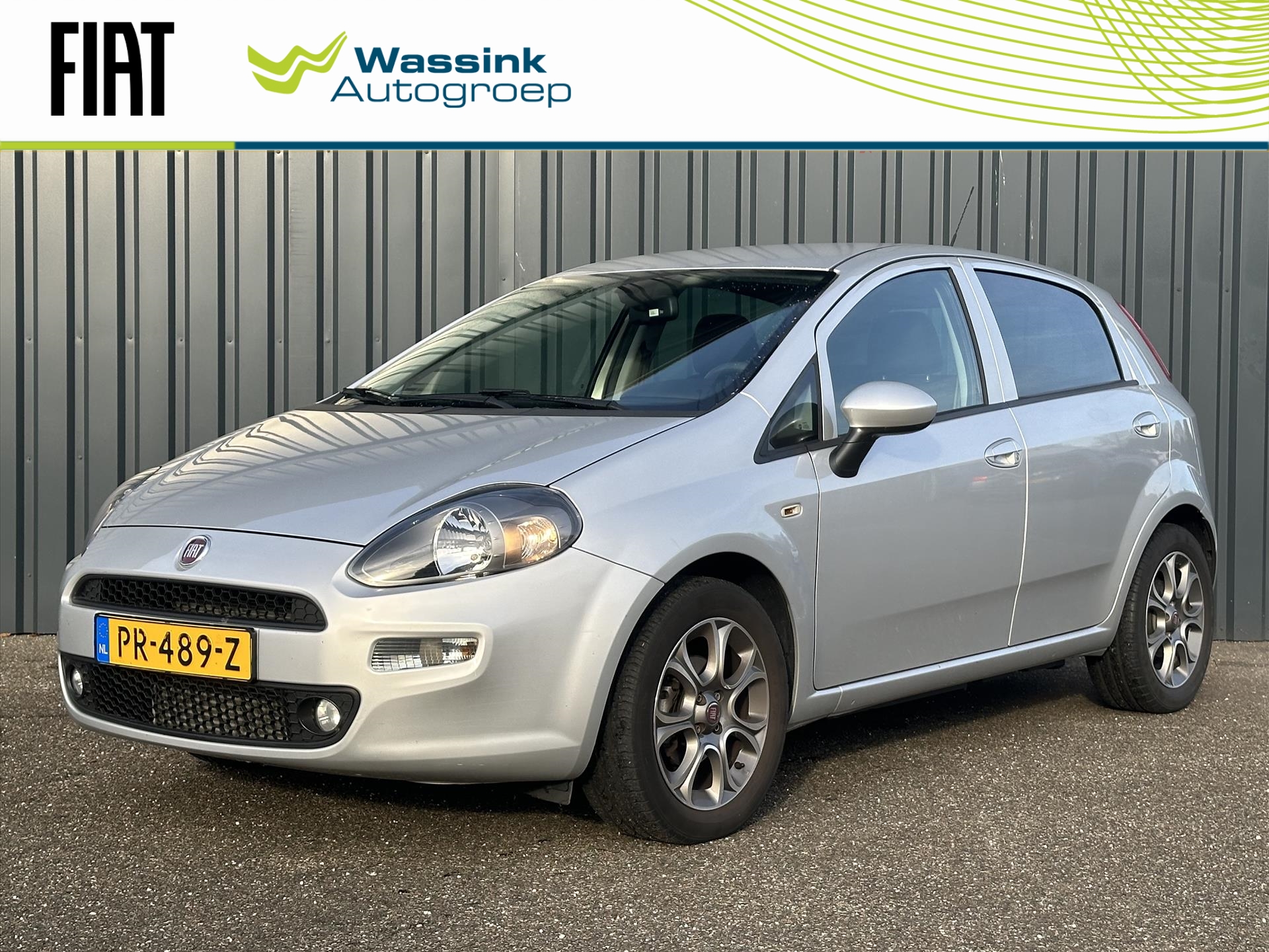 FIAT Punto 0.9 Turbo 100pk 5d Sempre I NL Auto I 1E Eigenaar I Navigatie I Climate Control I Crusie Control I Parkeersensoren I