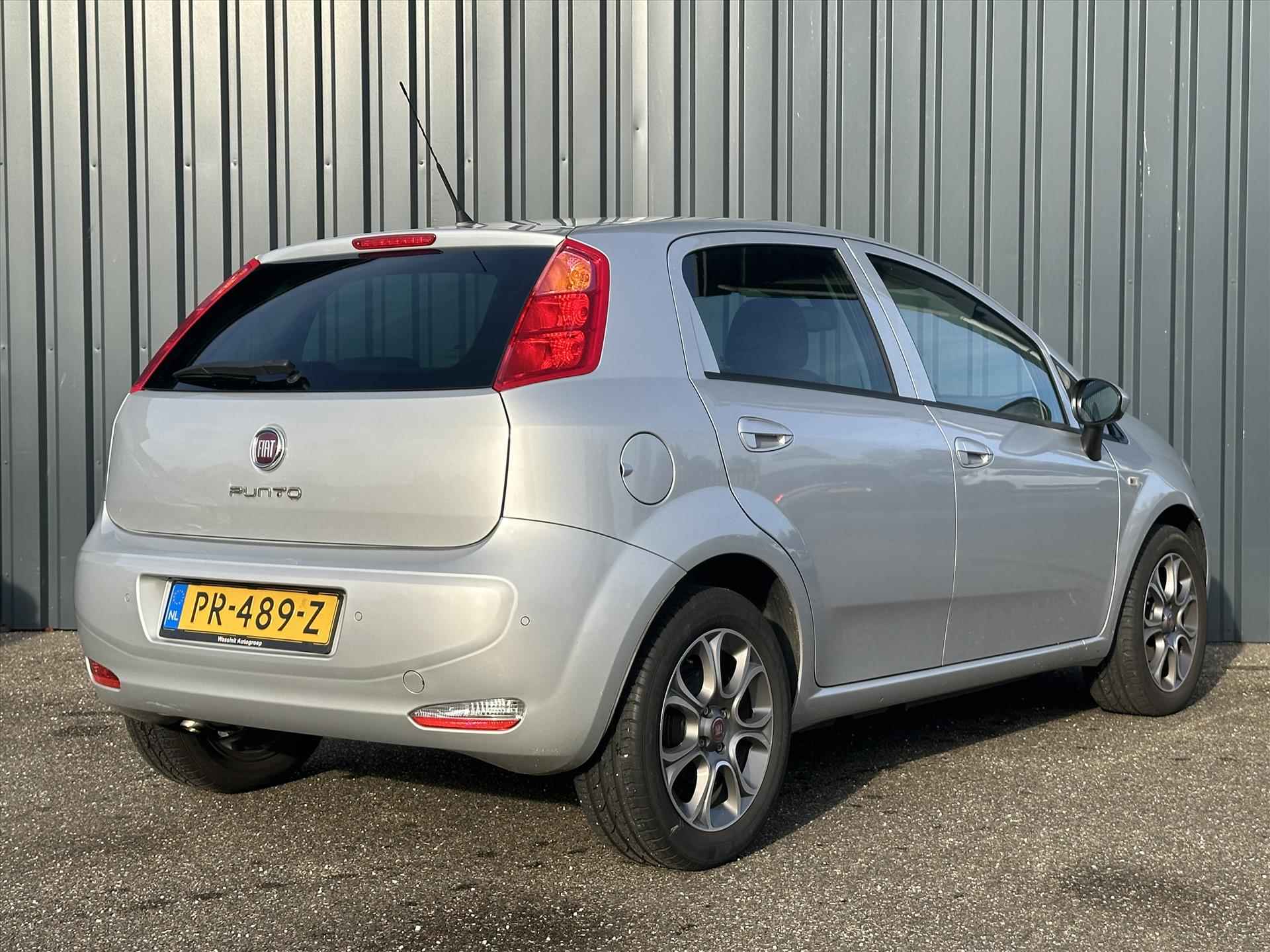 FIAT Punto 0.9 Turbo 100pk 5d Sempre I NL Auto I 1E Eigenaar I Navigatie I Climate Control I Crusie Control I Parkeersensoren I - 5/29