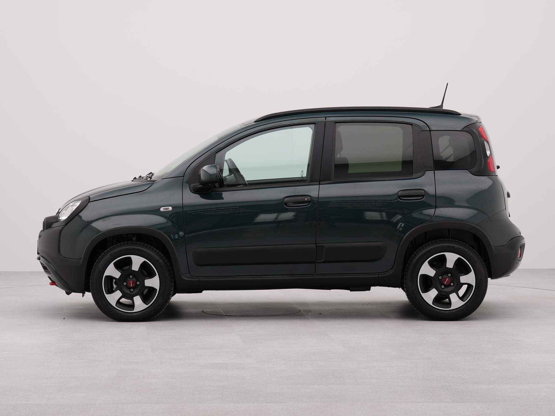 Fiat Panda 1.0 Hybrid Cross | Navigatie by App | Parkeersensoren achter | Airco | - 24/35