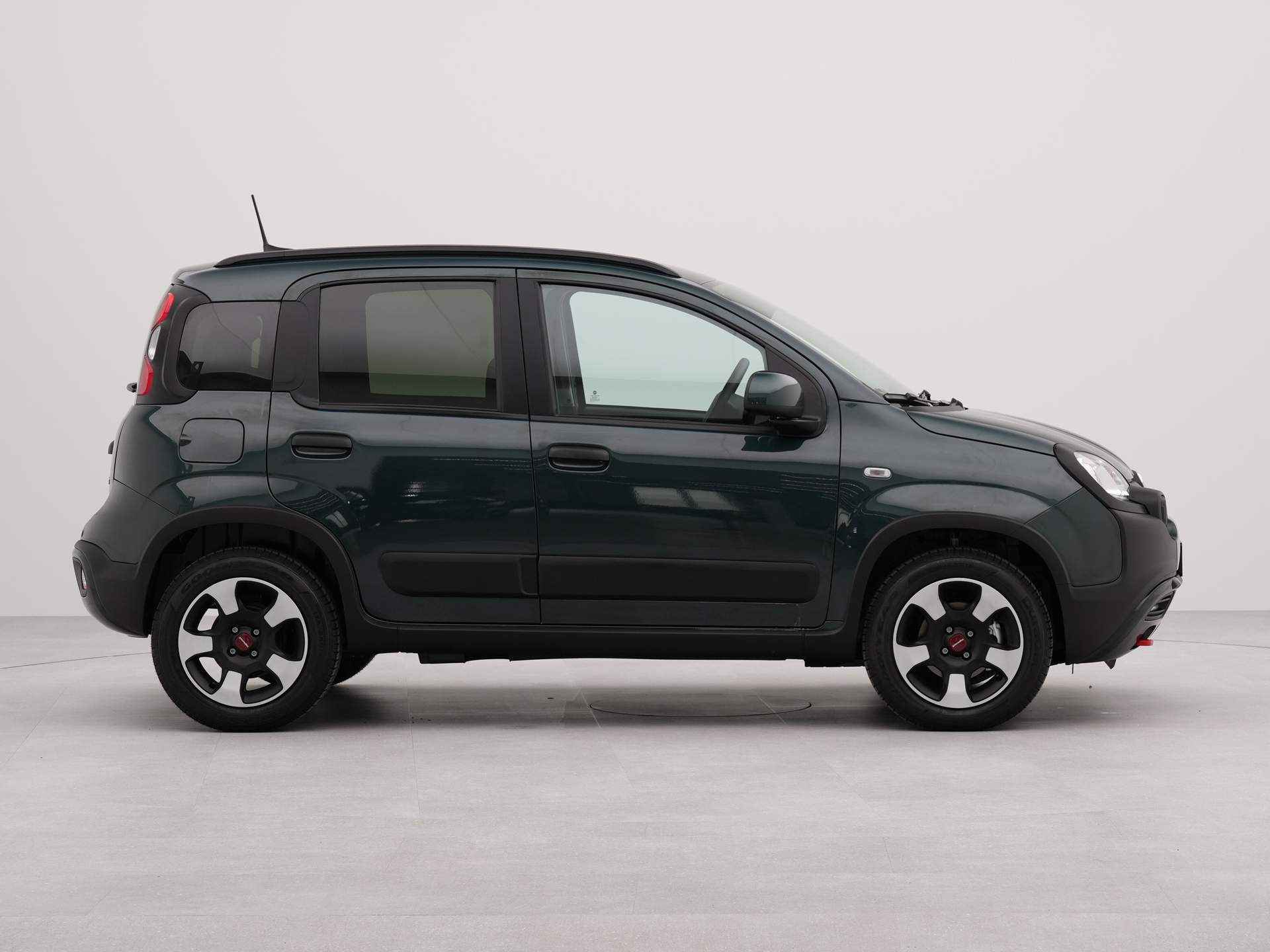 Fiat Panda 1.0 Hybrid Cross | Navigatie by App | Parkeersensoren achter | Airco | - 25/35