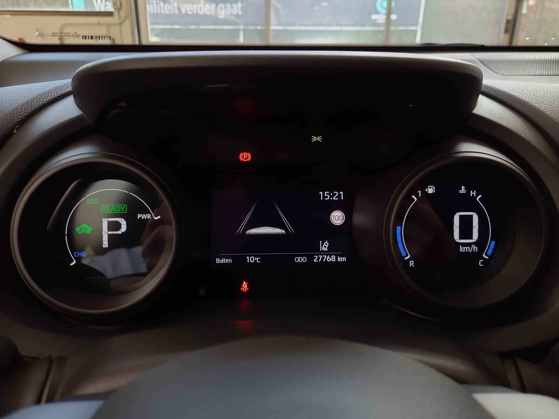Toyota Yaris 1.5 Hybrid Dynamic Automaat | Apple CarPlay / Android Auto | Rijklaarprijs incl. garantie | - 18/29