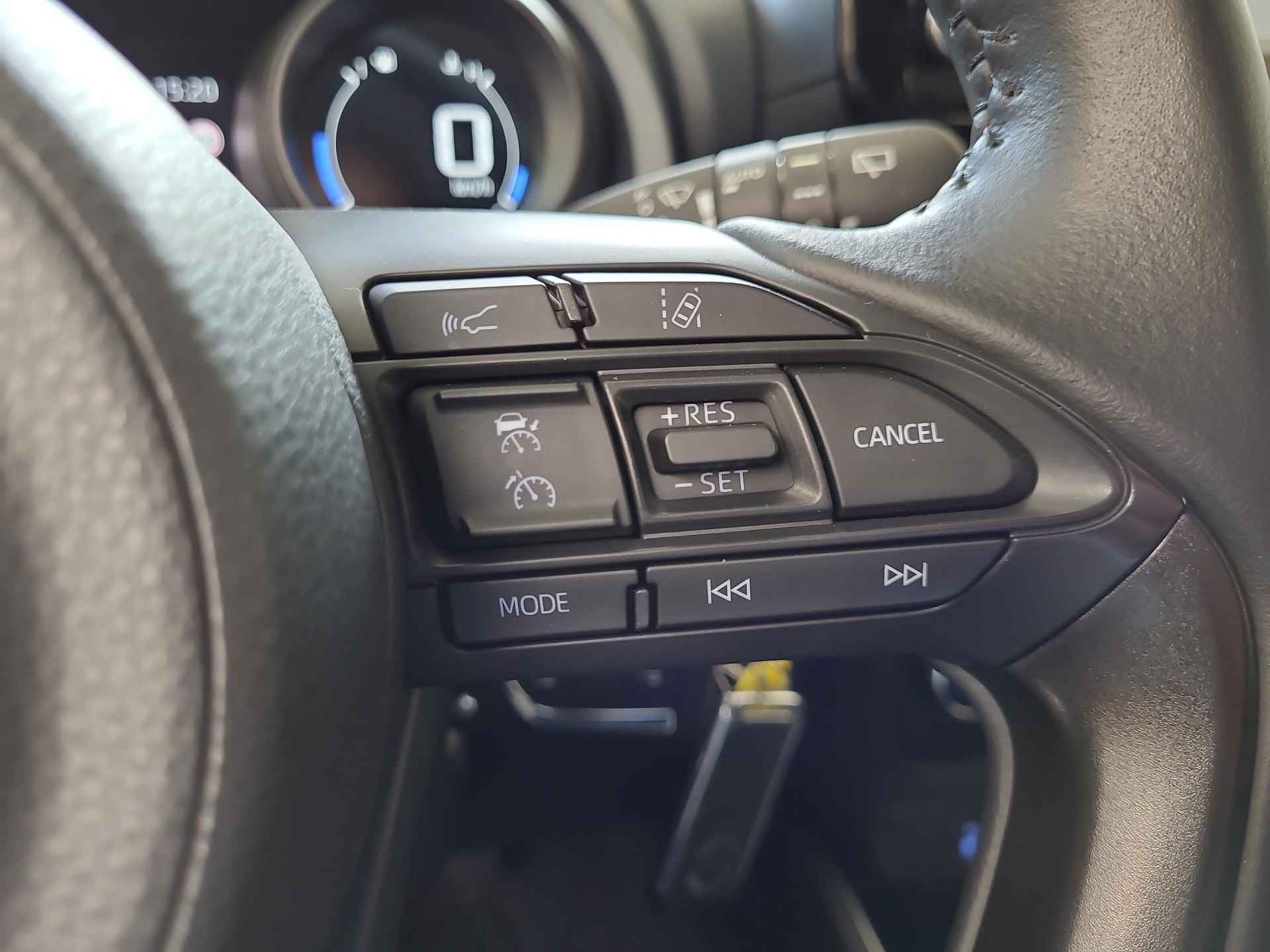 Toyota Yaris 1.5 Hybrid Dynamic Automaat | Apple CarPlay / Android Auto | Rijklaarprijs incl. garantie | - 19/29