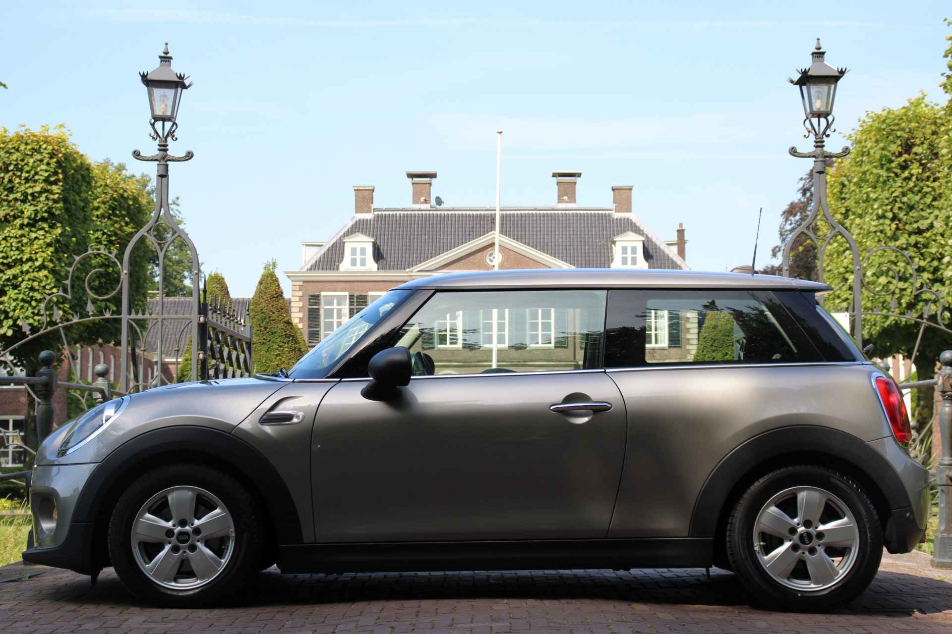 MINI Mini 1.5 ONE PEPPER | DEALER OH! | CLIMA | CRUISE | LM. VELGEN | PARKEERSENSOREN | PRACHTIGE STAAT! - 2/43