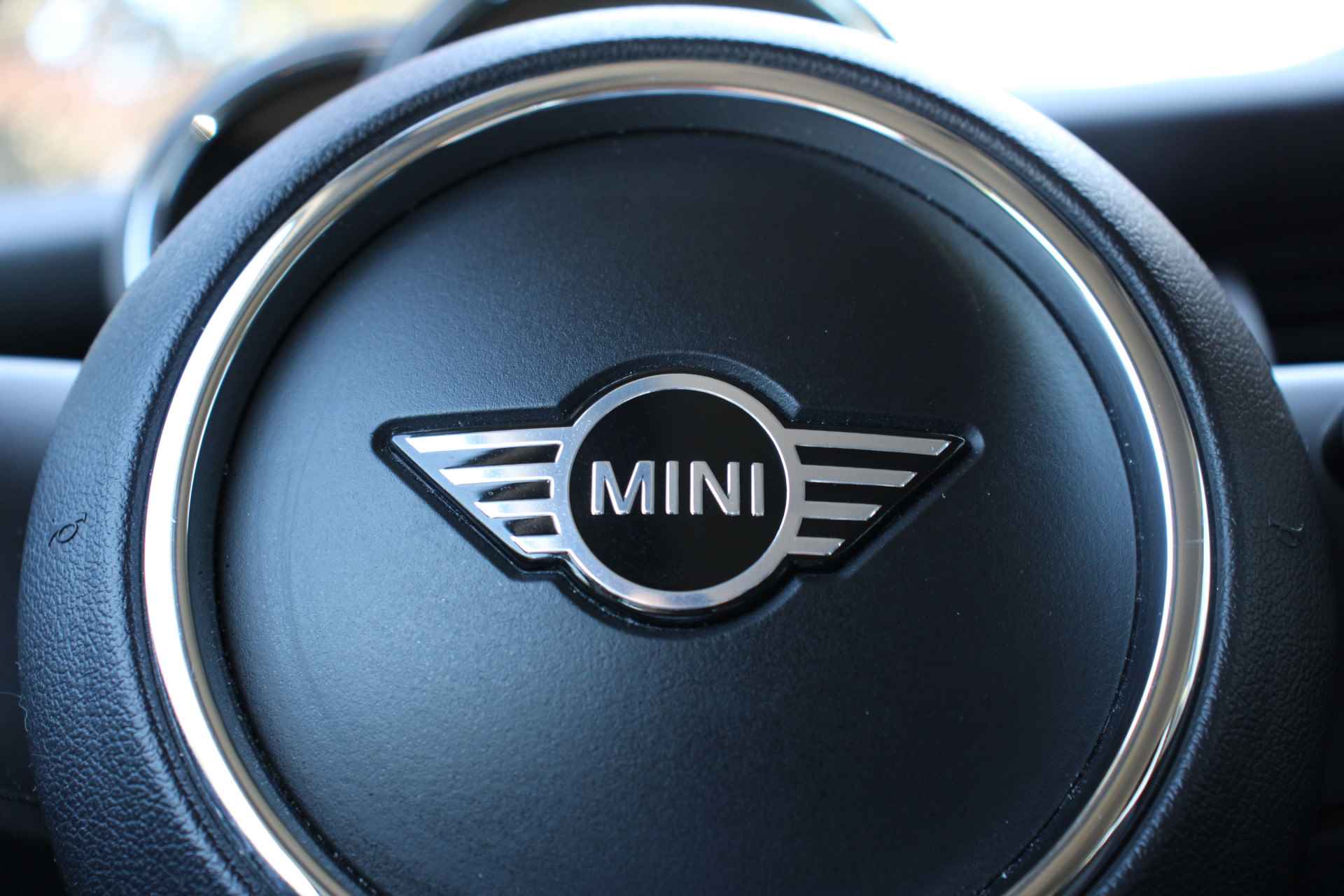 MINI Mini 1.5 ONE PEPPER | DEALER OH! | CLIMA | CRUISE | LM. VELGEN | PARKEERSENSOREN | PRACHTIGE STAAT! - 19/43