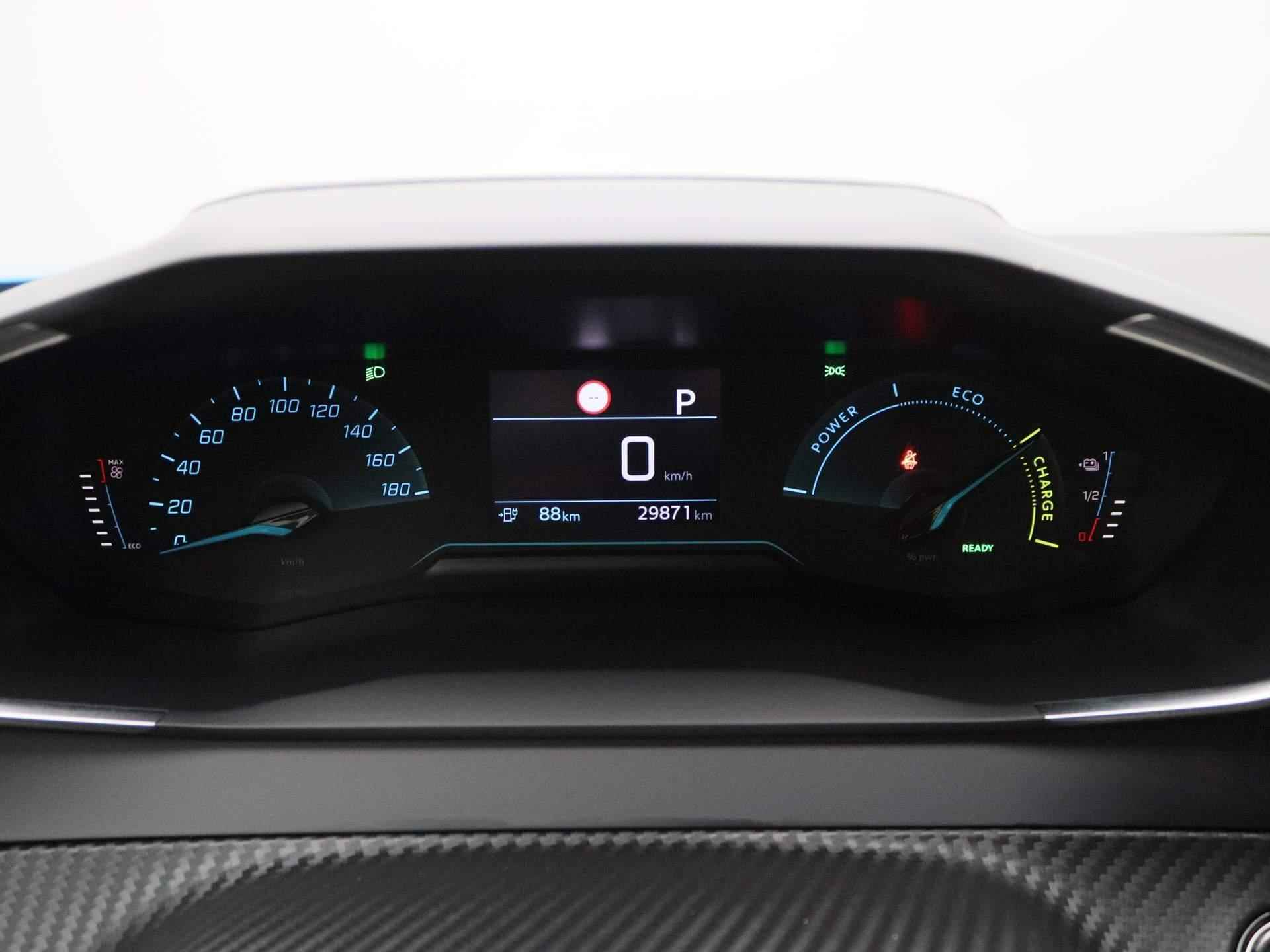 Peugeot e-2008 EV Blue Lease Active 50 kWh | Automaat | Navigatie | Climate control | Parkeer sensoren | LMV | LED | Camera | DAB | Apple carplay | - 24/43