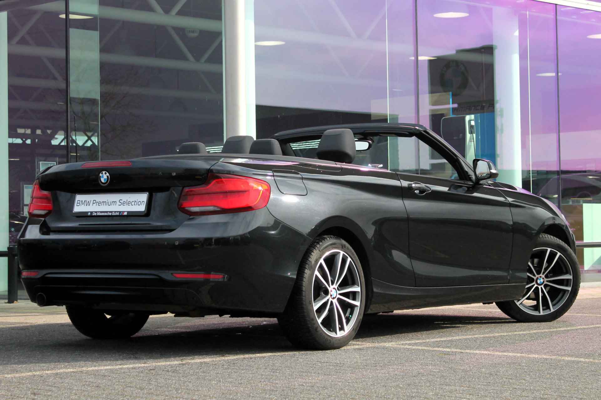 BMW 2 Serie Cabrio 218i High Executive Sport Line Automaat / Sportstoelen / Navigatie Professional / Cruise Control / Stoelverwarming / Leder - 6/27