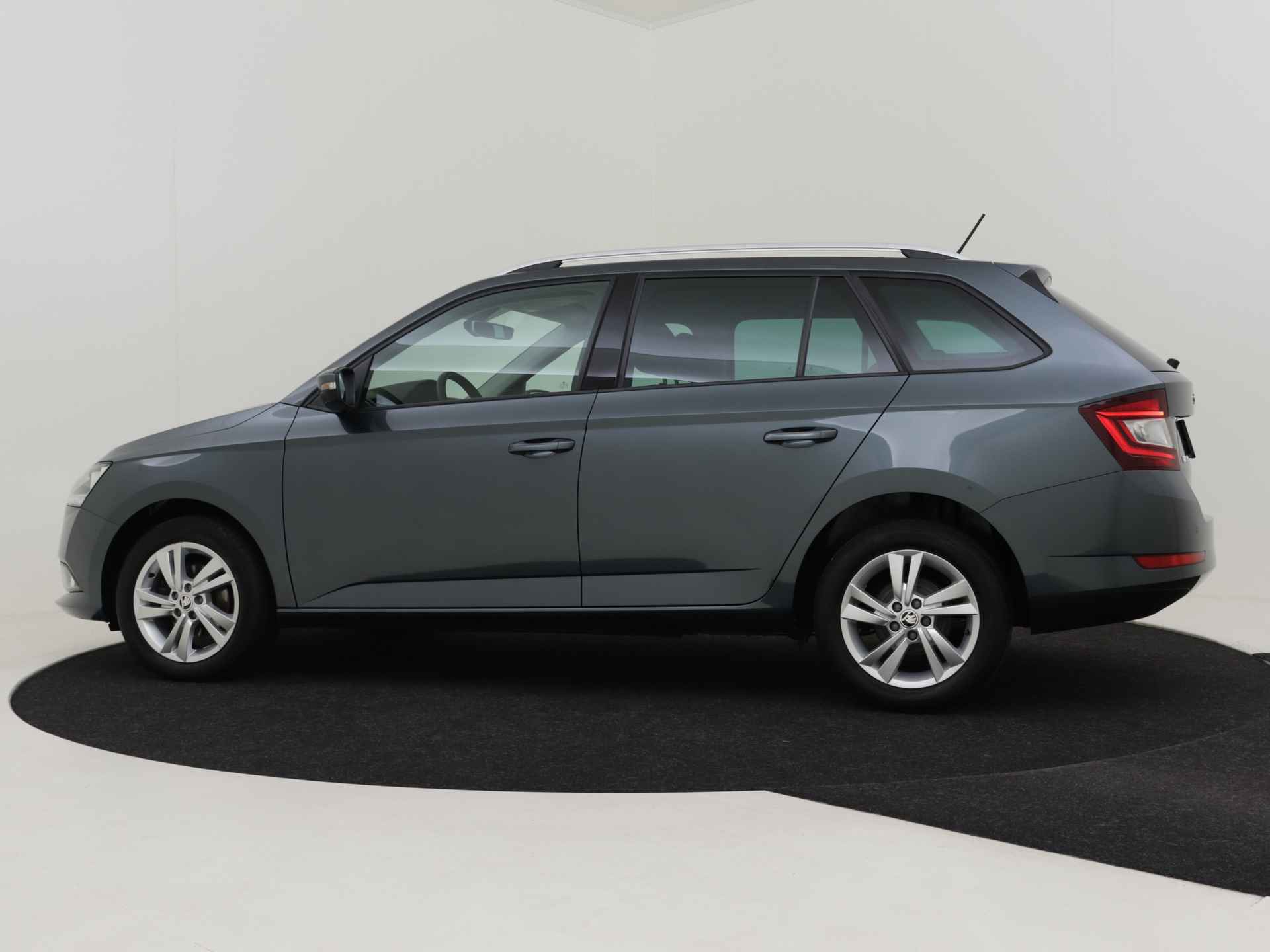 Škoda Fabia Combi 1.0 TSI 96pk Ambition | Airco | Cruise controle | Navigatie | Apple Carplay/Android Auto | 15"LMV - 4/37