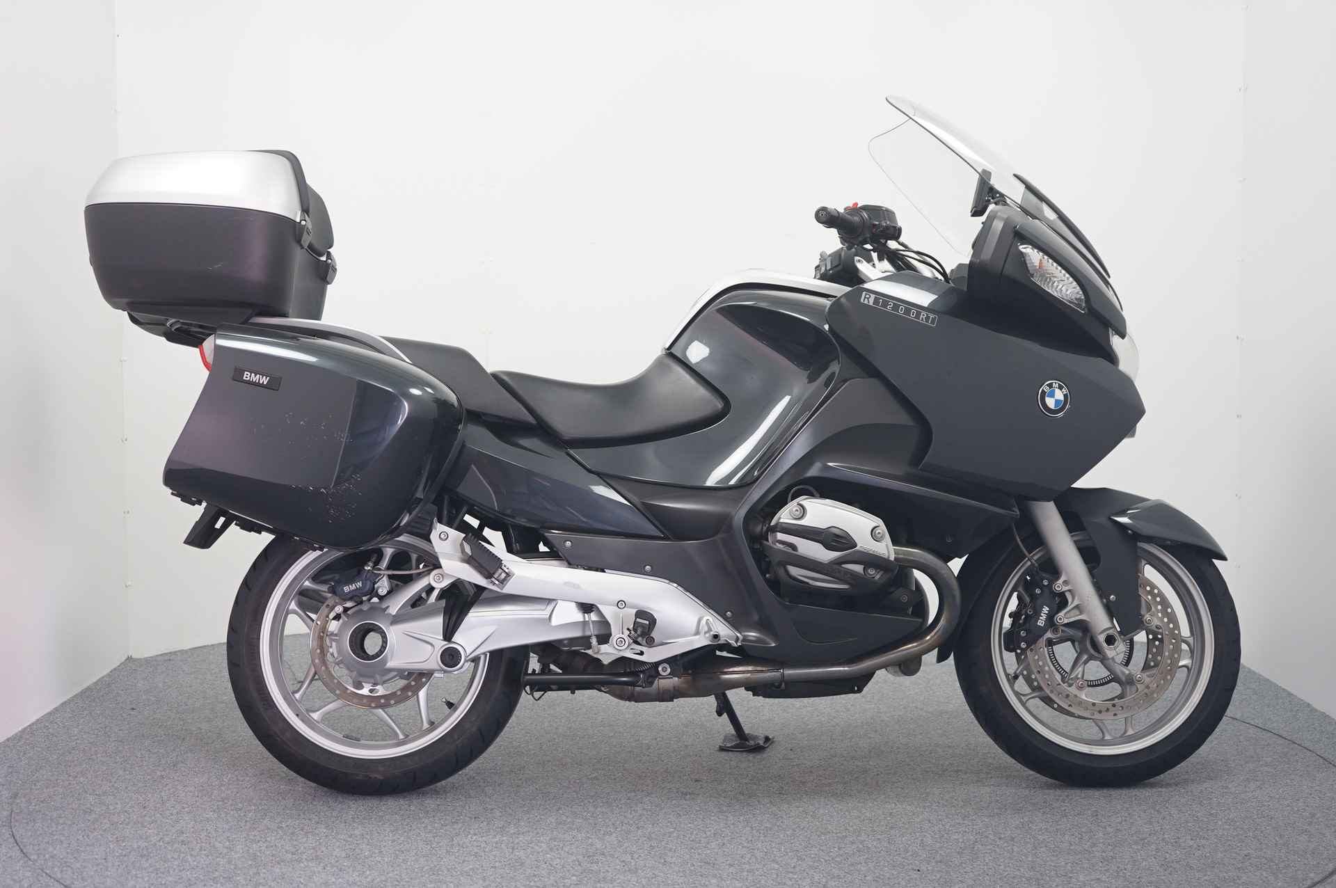 BMW R 1200 RT GERESERVEERD WP - 1/9