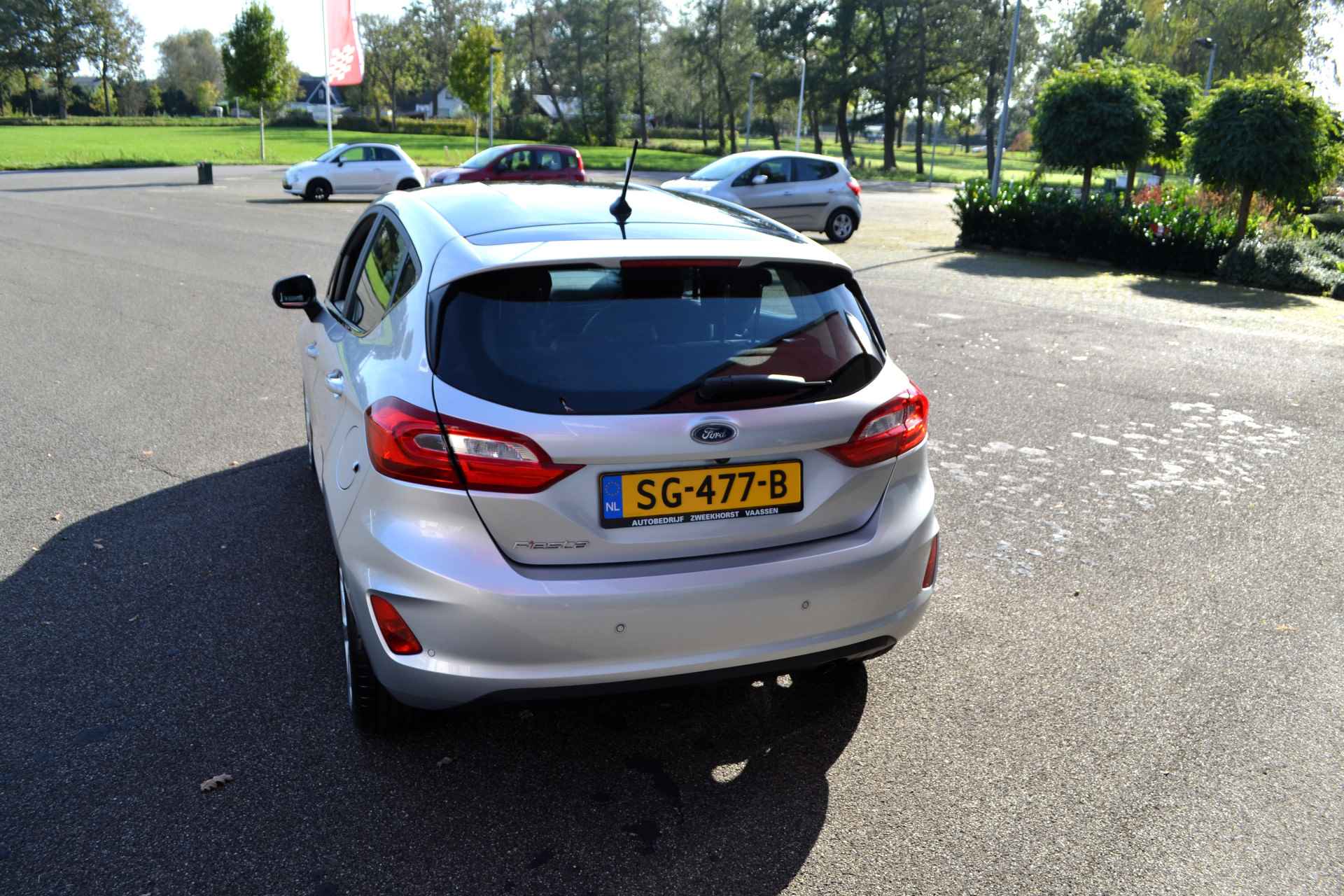 Ford Fiesta 1.5 TDCi Titanium, Full options ! 21.000 Km, DIESEL, Uniek ! - 16/36