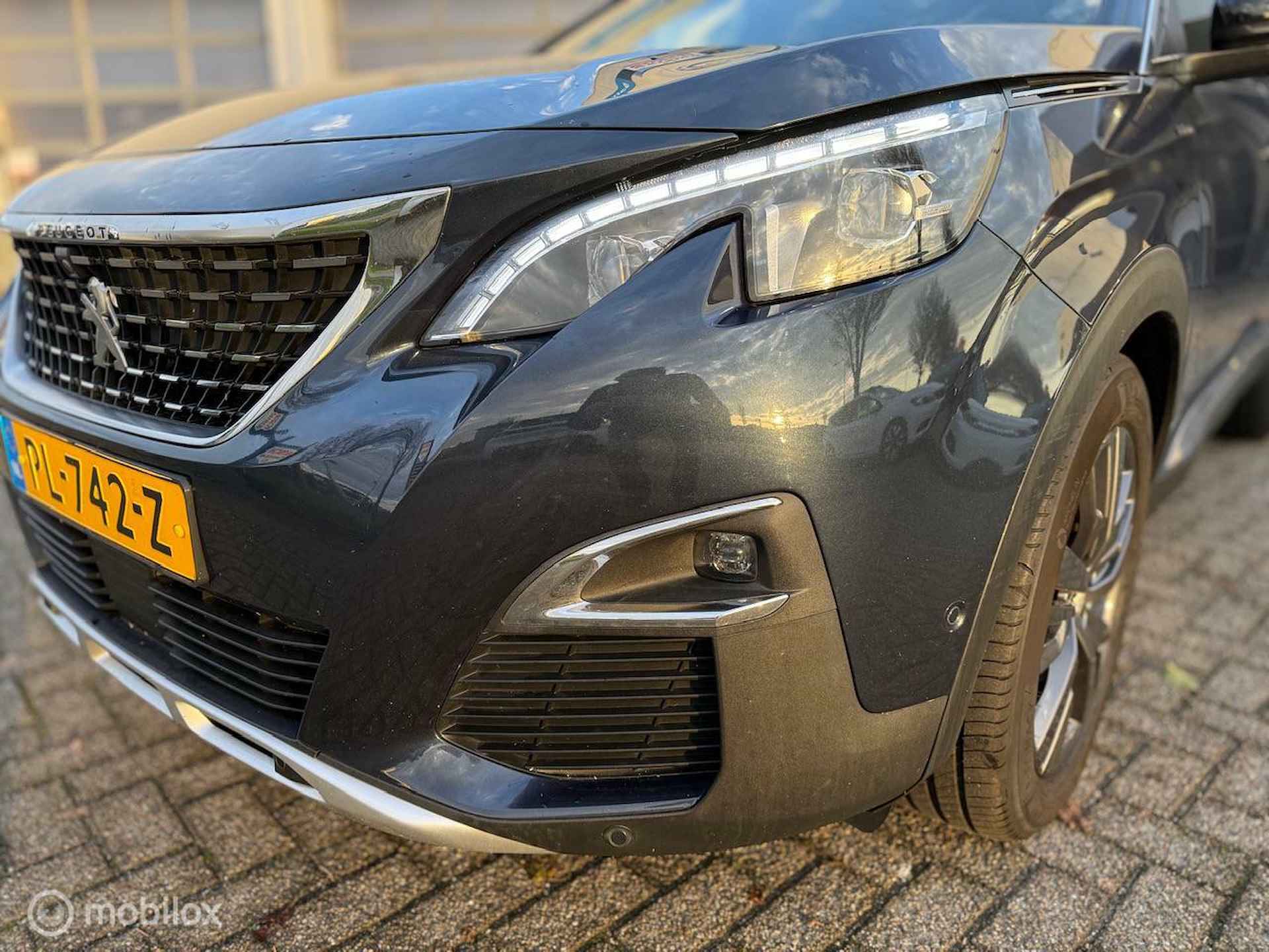 PEUGEOT 5008 130 PK GT LINE PANO 12 MND BOVAG RIJKLAAR PRIJS - 5/30