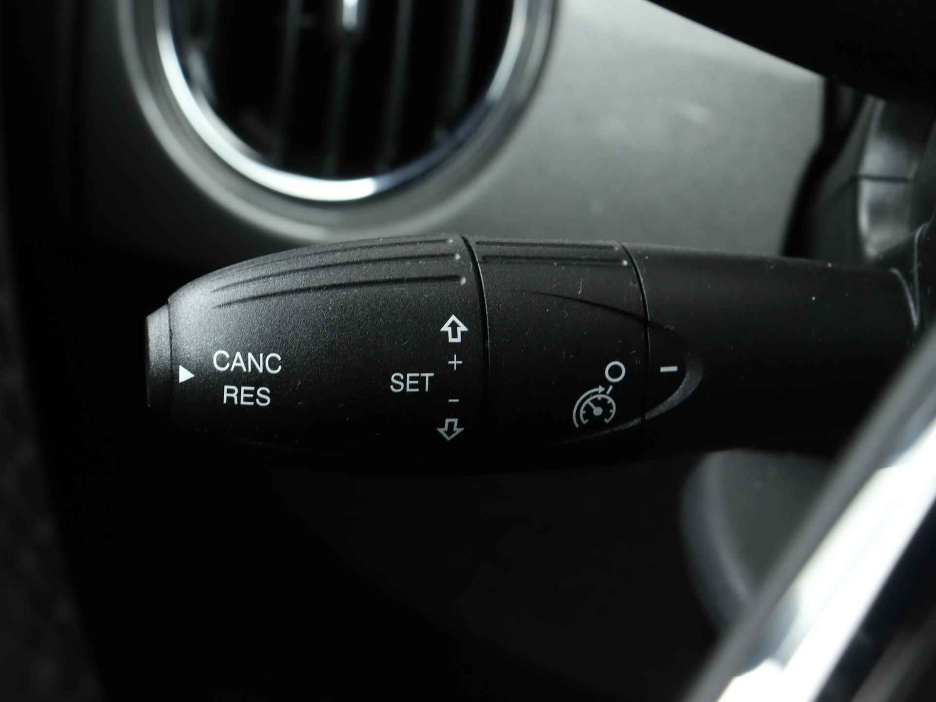 Fiat 500 1.0 Hybrid Cult | Navigatie | Airco | Parkeer sensoren |  Bluetooth - 16/21