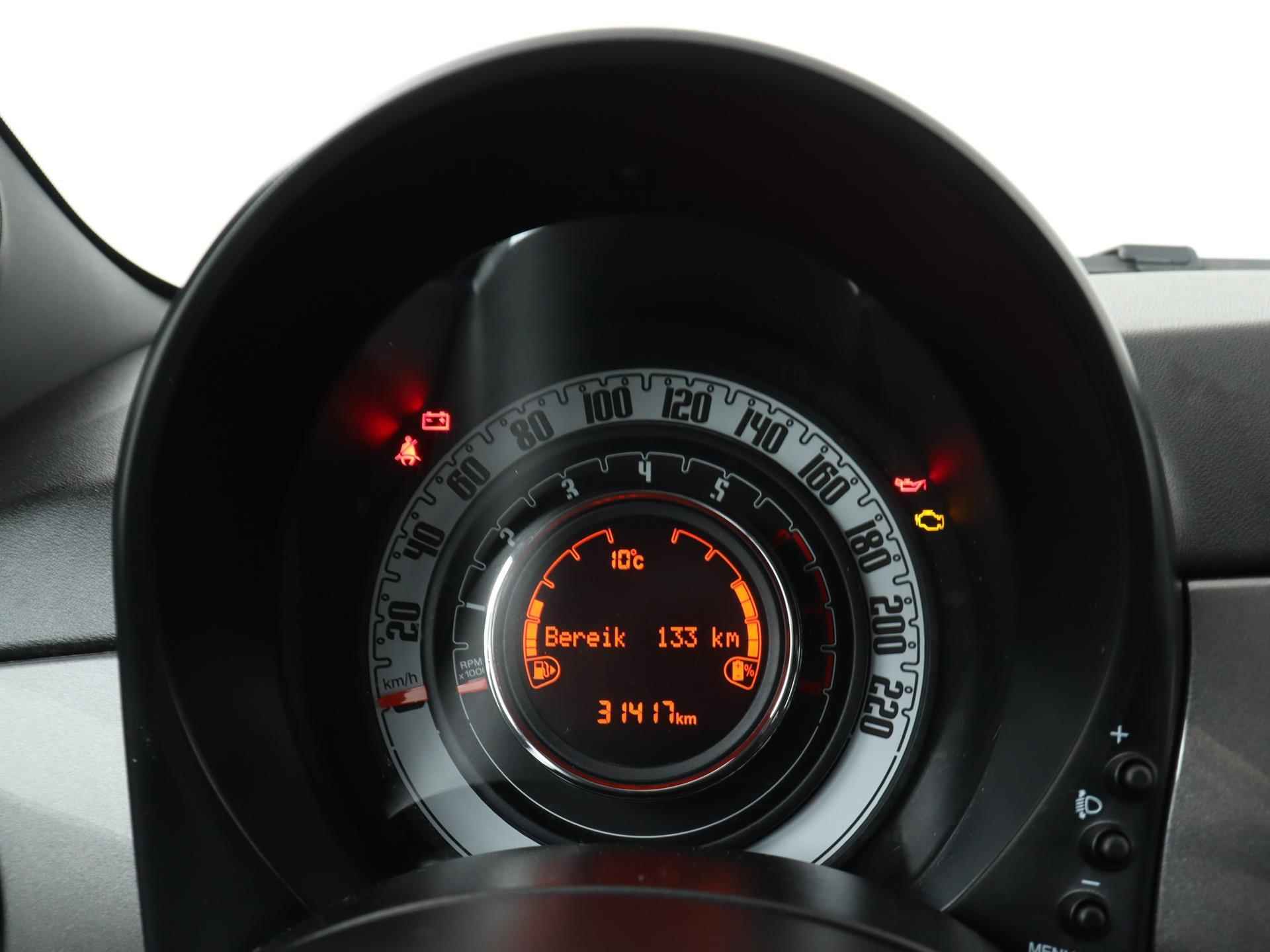Fiat 500 1.0 Hybrid Cult | Navigatie | Airco | Parkeer sensoren |  Bluetooth - 19/21
