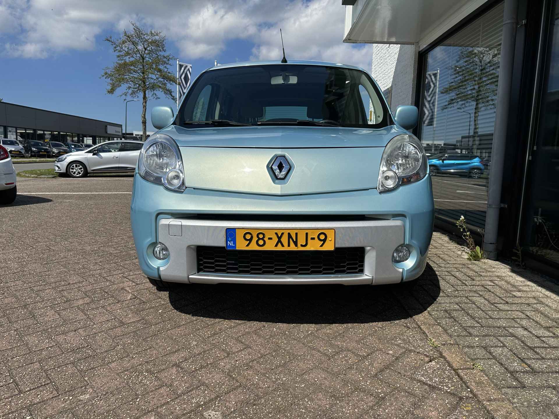 Renault Kangoo Family 1.6-16V Automaat | Rolstoelauto | 3+1 | airco | rolstoel | aanpassing | tijdelijk gratis Top Afleverpakket twv Eur 695 - 3/38