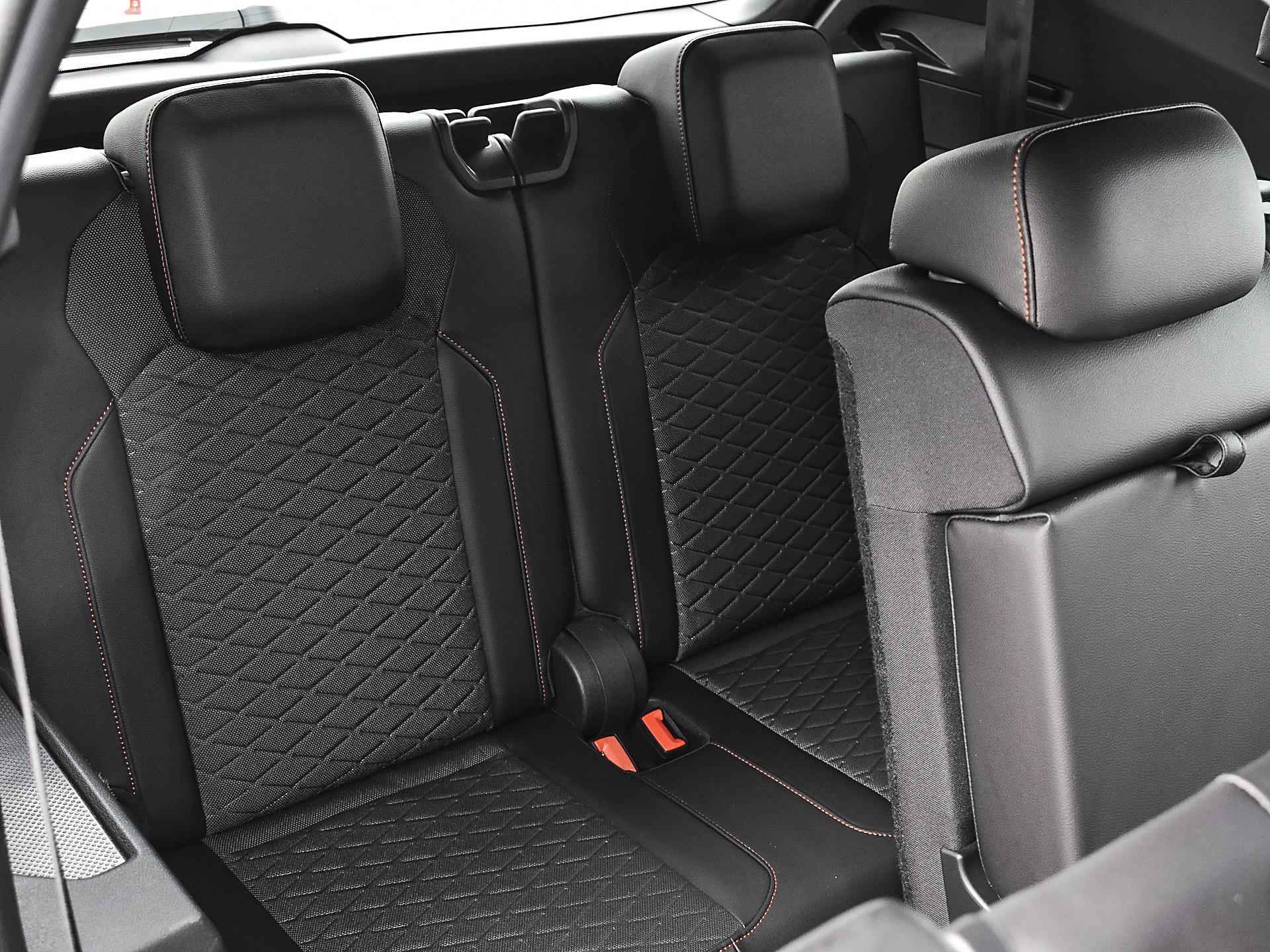 SEAT Tarraco 1.5 Tsi 150pk DSG FR Business Intense 7p. | ACC | 7 Pers. | P-Sensoren | Camera | Trekhaak | Elek. Achterklep | Navi | Full-Link | Stoel & Stuur Verwarming | - 17/39