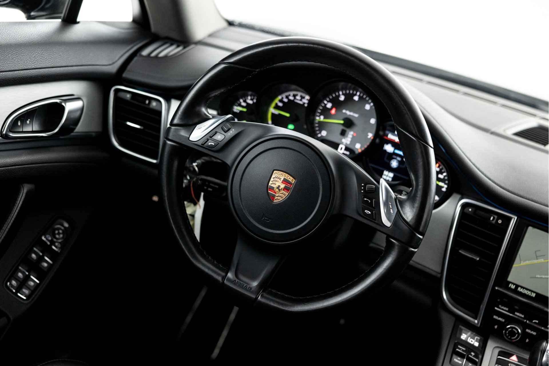 Porsche Panamera 3.0 S E-Hybrid - Dealer Onderhouden, Cruise Control, Navigatie, LEER - 8/41