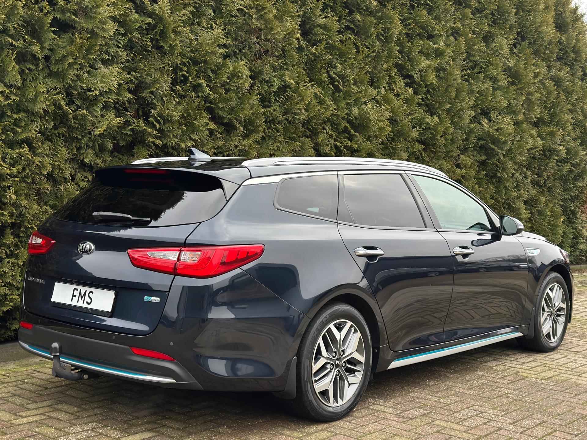 Kia Optima Sportswagon 2.0 GDI PHEV ExecutiveLine CarPlay Trekhaak - 7/34