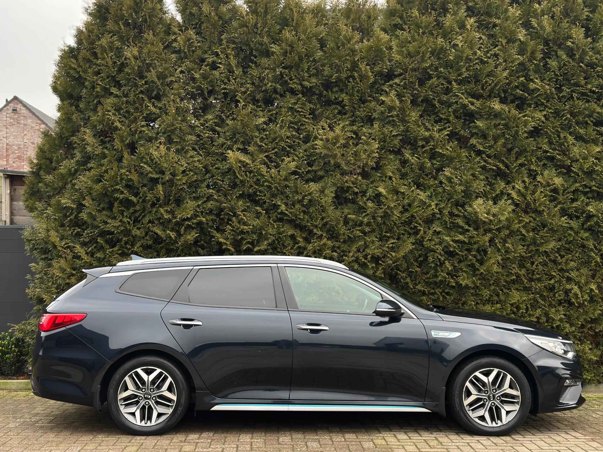 Kia Optima Sportswagon 2.0 GDI PHEV ExecutiveLine CarPlay Trekhaak - 8/34