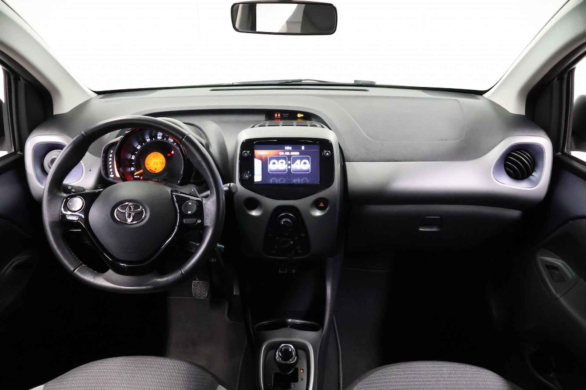 Toyota Aygo 1.0 VVT-i x-play - 3/28