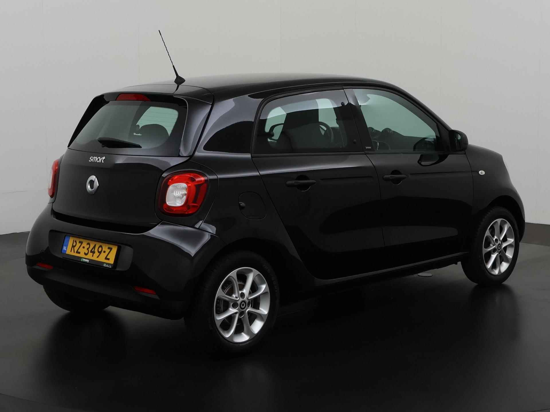 Smart Forfour 1.0 Prime | Stoelverwarming | Leder | Zondag Open! - 4/25