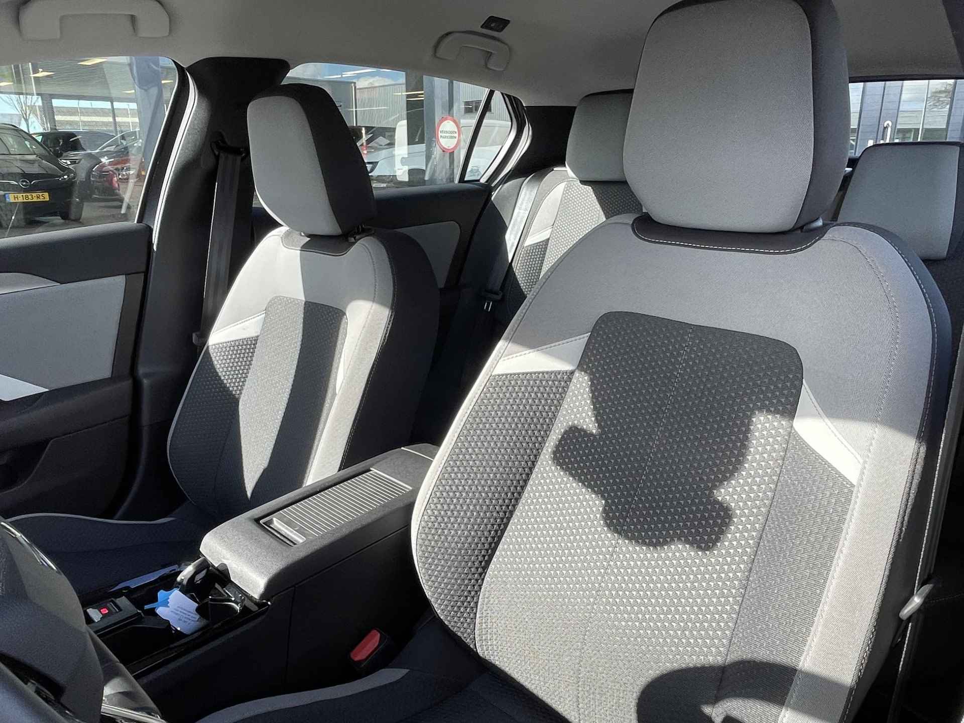 Opel Astra 1.2 Online Edition RIJLAAR incl. Service en garantie | Carplay | Navigatie | virtual cockpit | LMV | Cruise | LED - 14/48