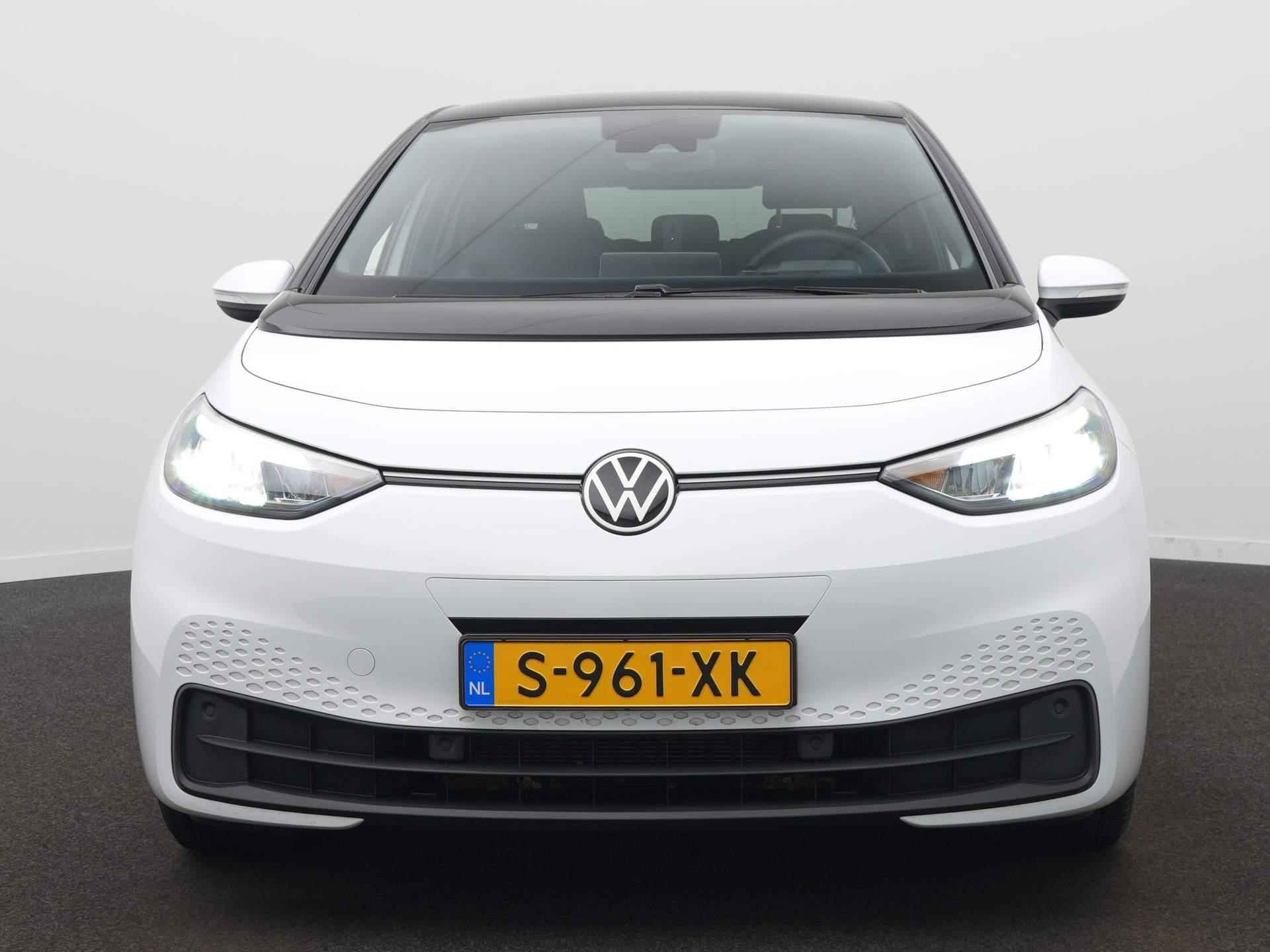 Volkswagen ID.3 Pro Edition Advantage 58 kWh / Adaptive Cruise Control / Camera / Navigatie - 2/54