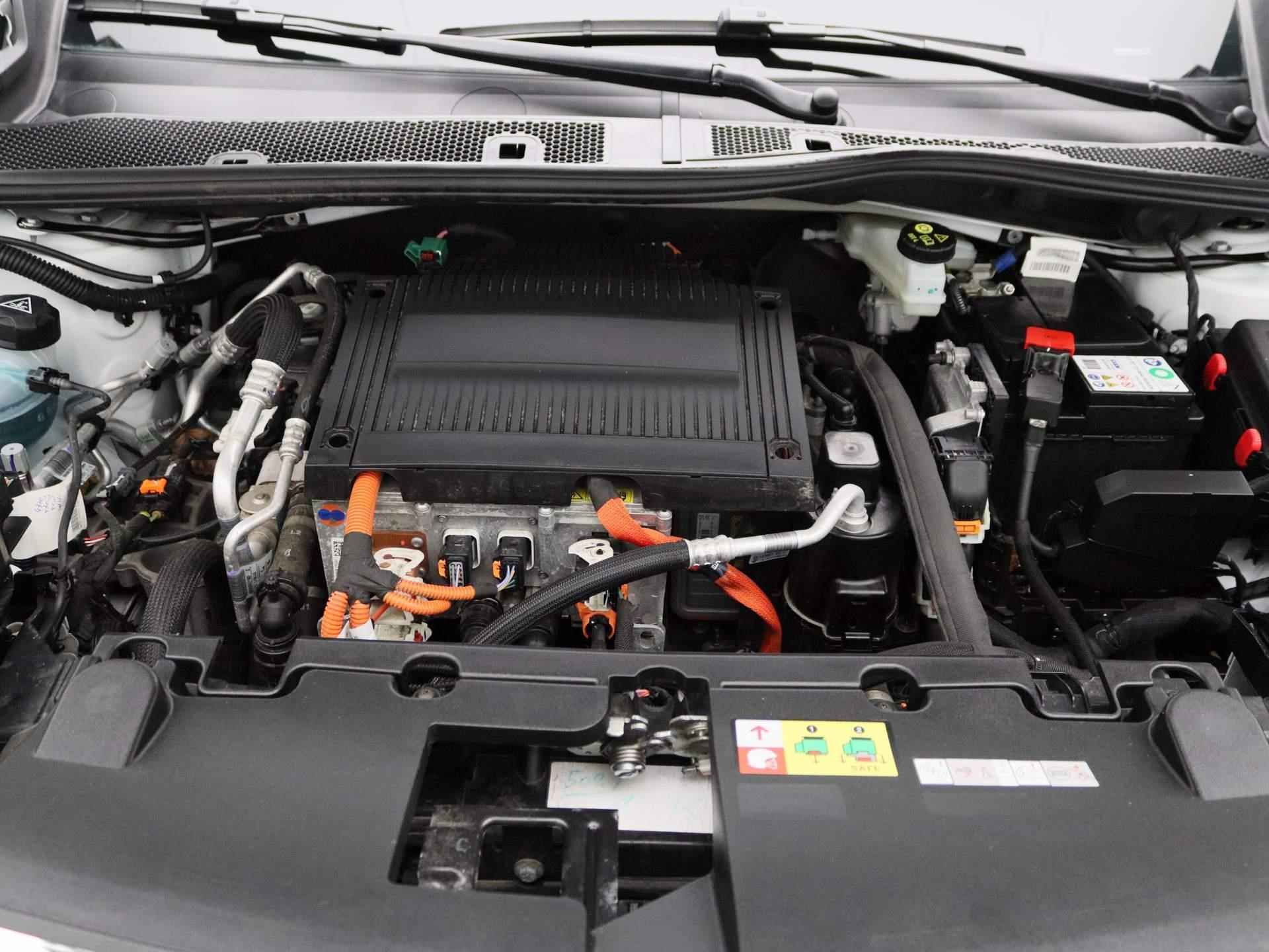 Opel Mokka-e Ultimate 50-kWh | Half-Leder | Navi | ECC | Cam | PDC | LED | - 35/44
