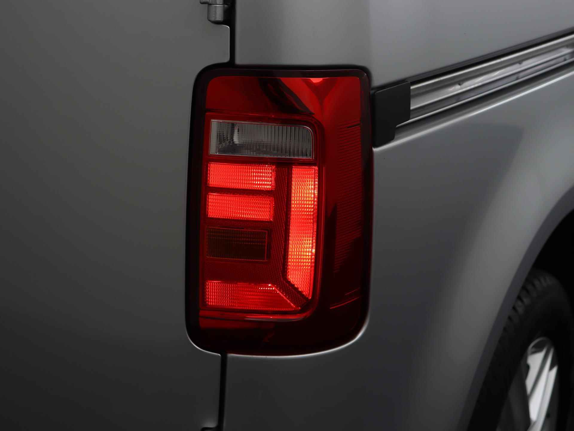 Volkswagen Caddy 2.0 TDI 102 PK DSG L1H1 BMT Highline | Cruise Control | App Connect | Trekhaak | DAB+ | 15" | - 12/44