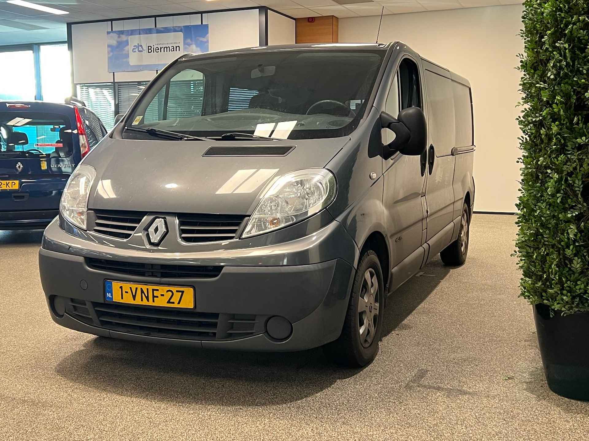 Renault Trafic L2H1 Rolstoelbus (2x zijschuifdeur) - 20/32