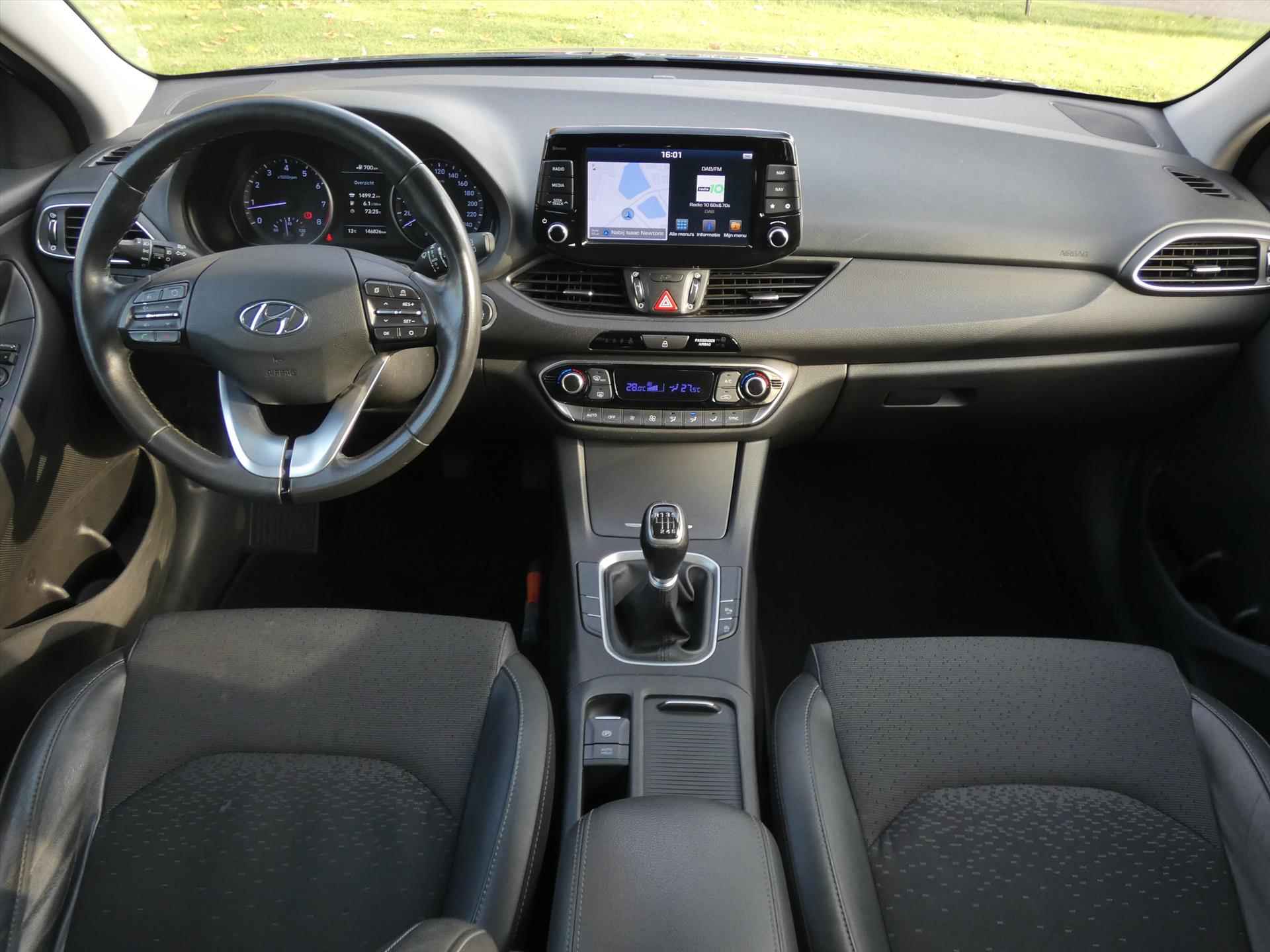 HYUNDAI I30 Wagon 1.4 T-GDi 140pk Premium | Navigatie | Carplay | Camera | 2x Pdc | - 3/39