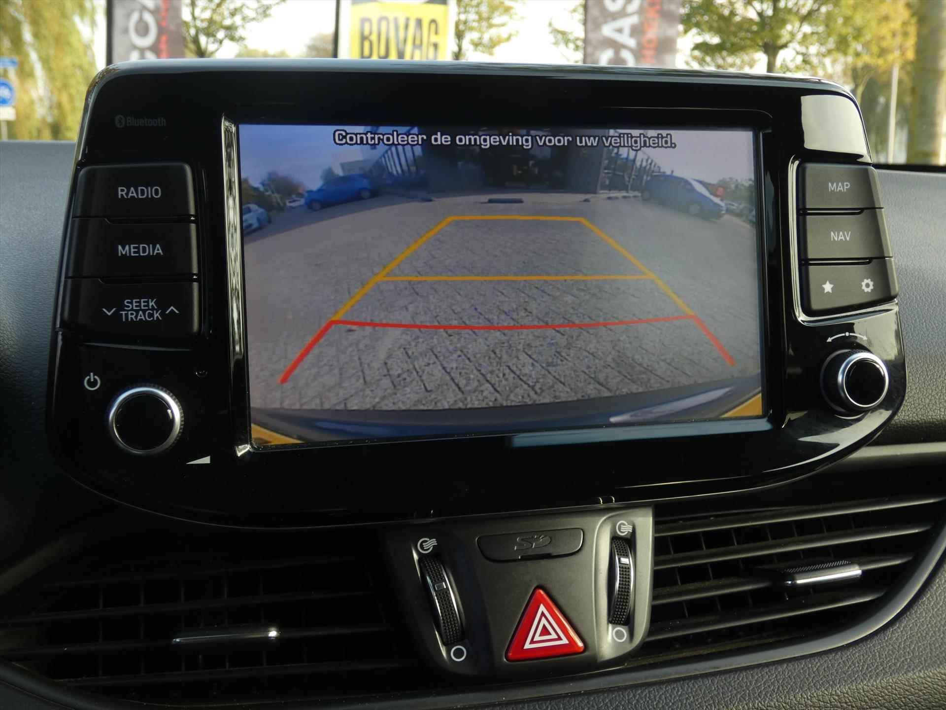 HYUNDAI I30 Wagon 1.4 T-GDi 140pk Premium | Navigatie | Carplay | Camera | 2x Pdc | - 26/39