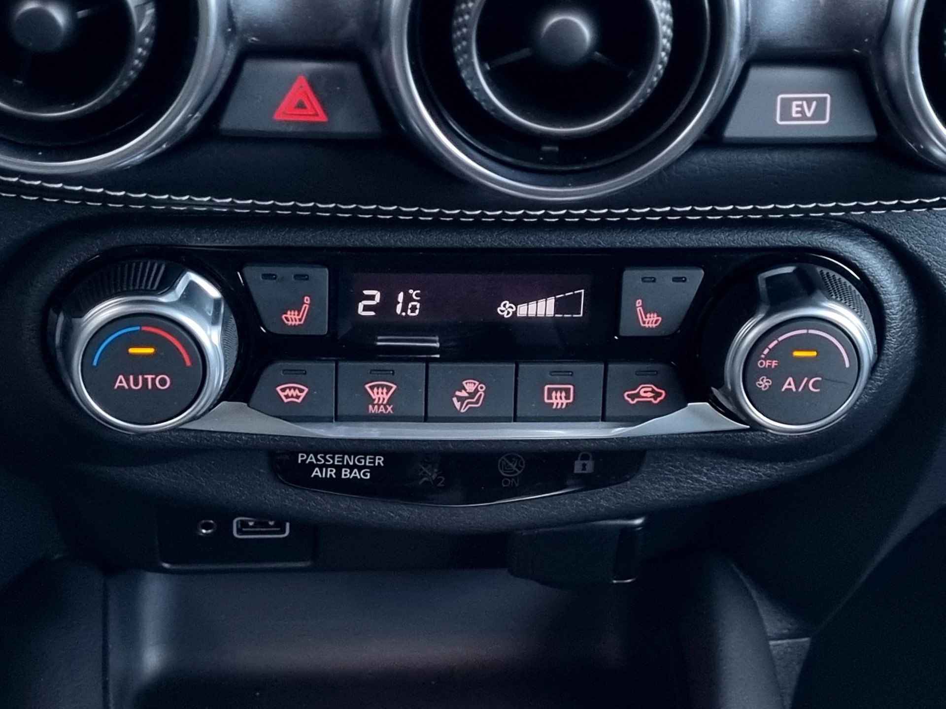 Nissan Juke 1.6 Hybrid N-Connecta Automaat / Navigatie / Rondomzicht Camera / Cruise Control Adaptief / Android Auto/Apple Carplay - 13/45