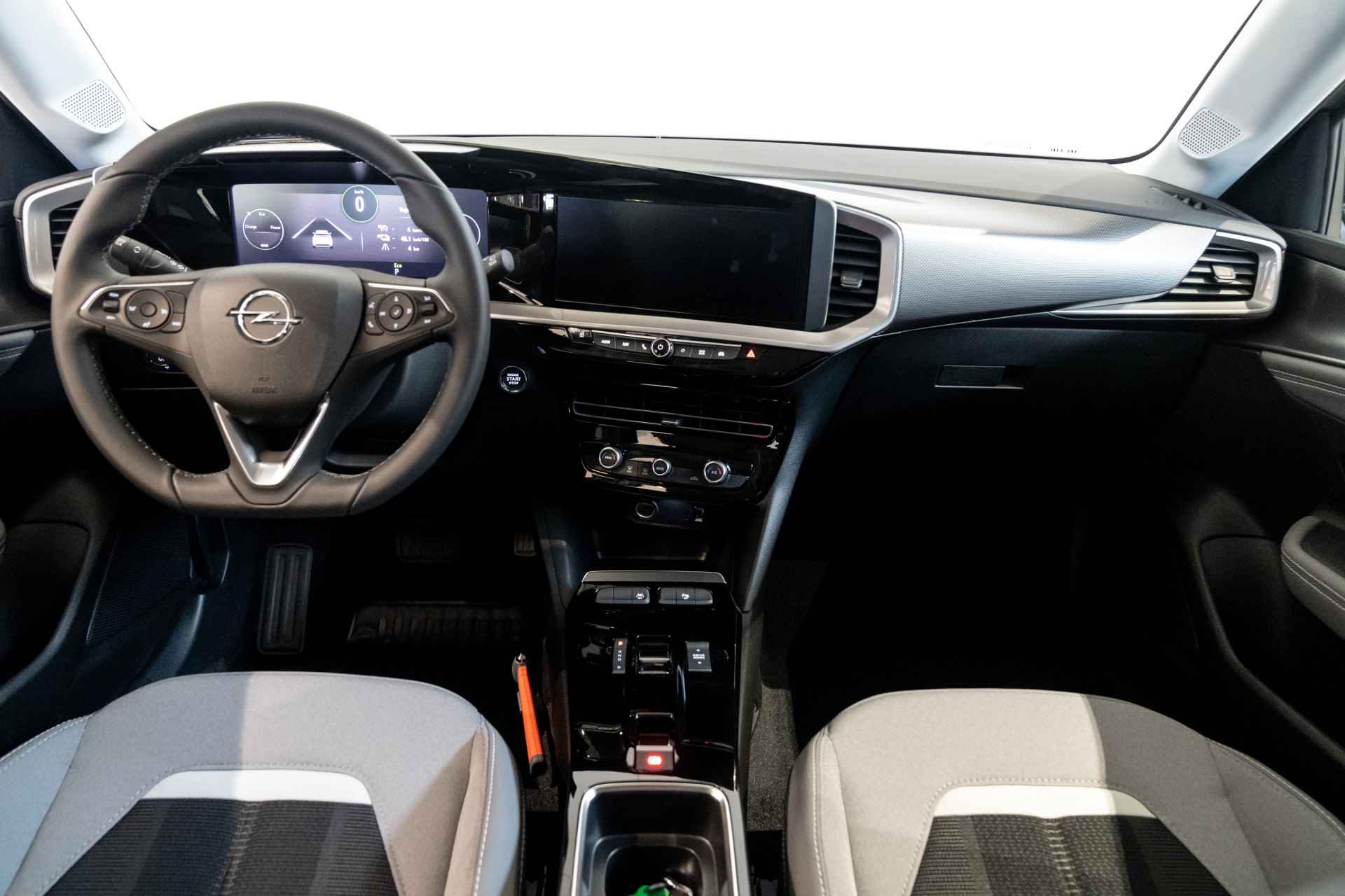 Opel Mokka Electric Elegance 50-kWh 11kw 3-Fase | Groot Scherm | Camera | Navigatie | Keyless | Apple Carplay & Android Auto | Dodehoek Waarschuwing - 33/36