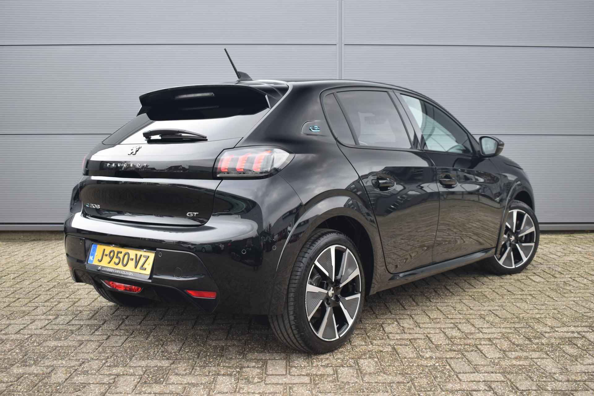 Peugeot e-208 EV GT 350 50 kWh Stoelverwarming 17" Achteruitrijcamera  SOH 90% - 4/42