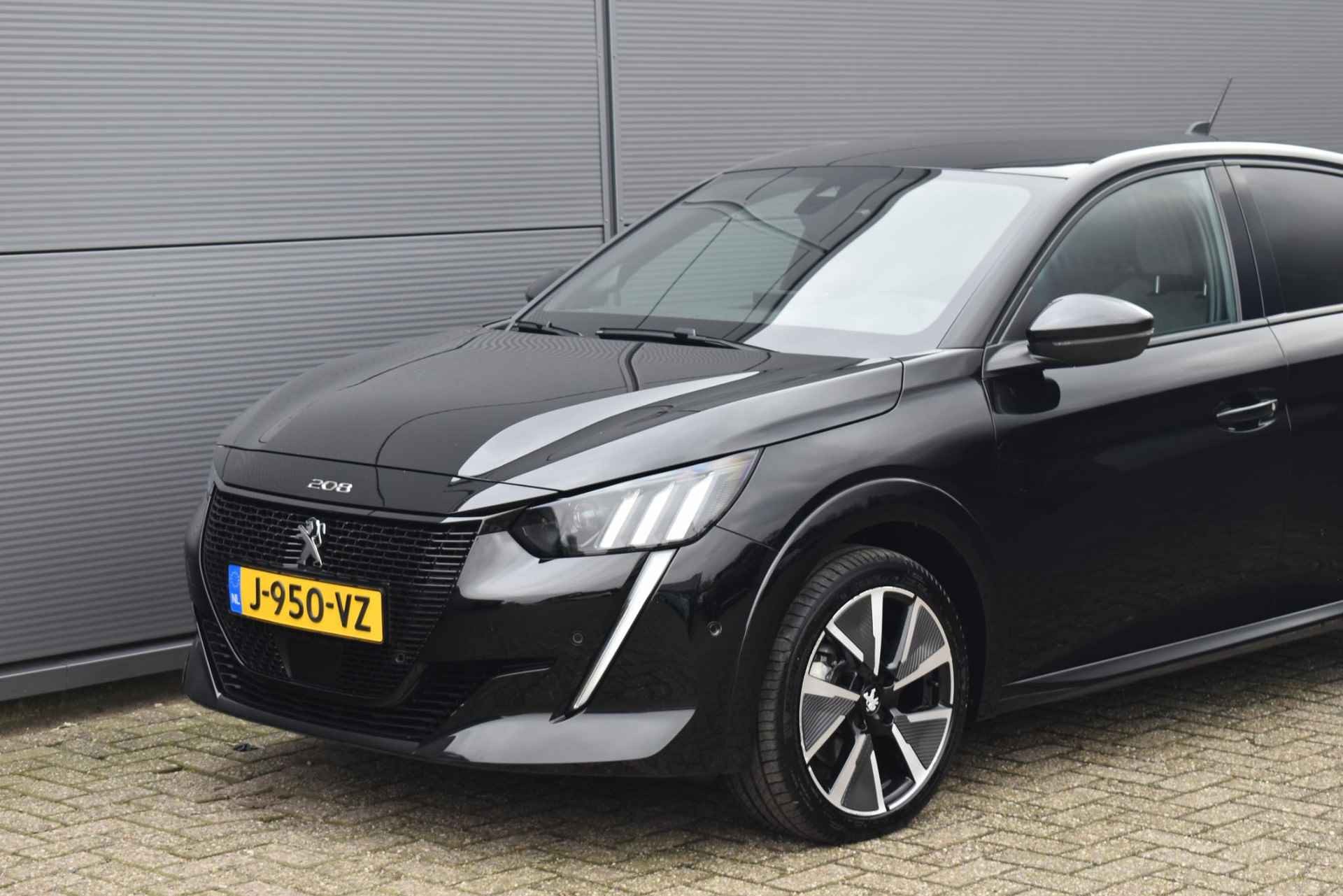 Peugeot e-208 EV GT 350 50 kWh Stoelverwarming 17" Achteruitrijcamera  SOH 90% - 7/42