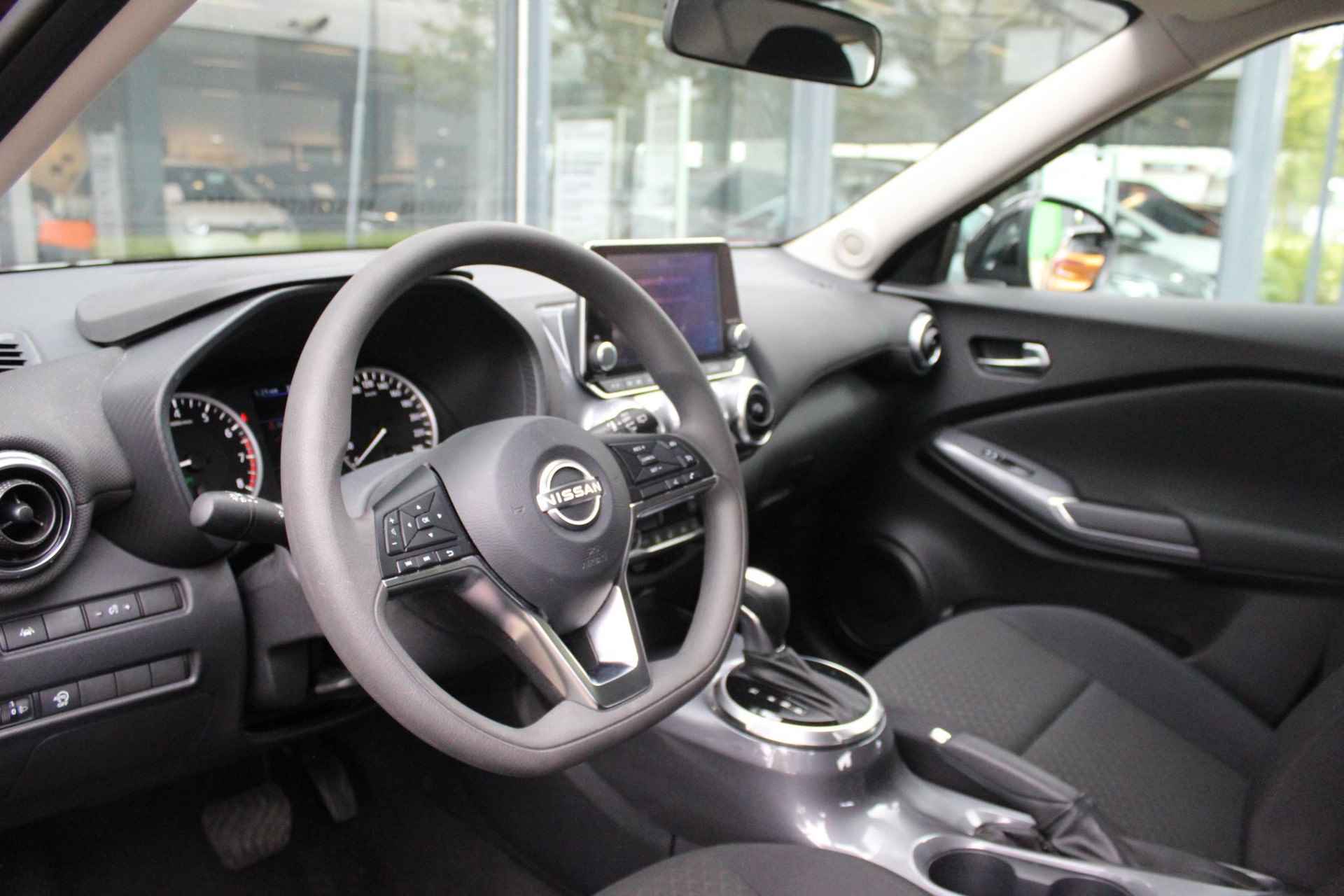 Nissan Juke 115 Acenta AUTOMAAT / 9.400KM / CAMERA / CRUISE / CLIMATE / STOELVERW. / PDC / APPLE CARPLAY / ANDROID AUTO / LED / DAB / ALL-SEASON - 15/46