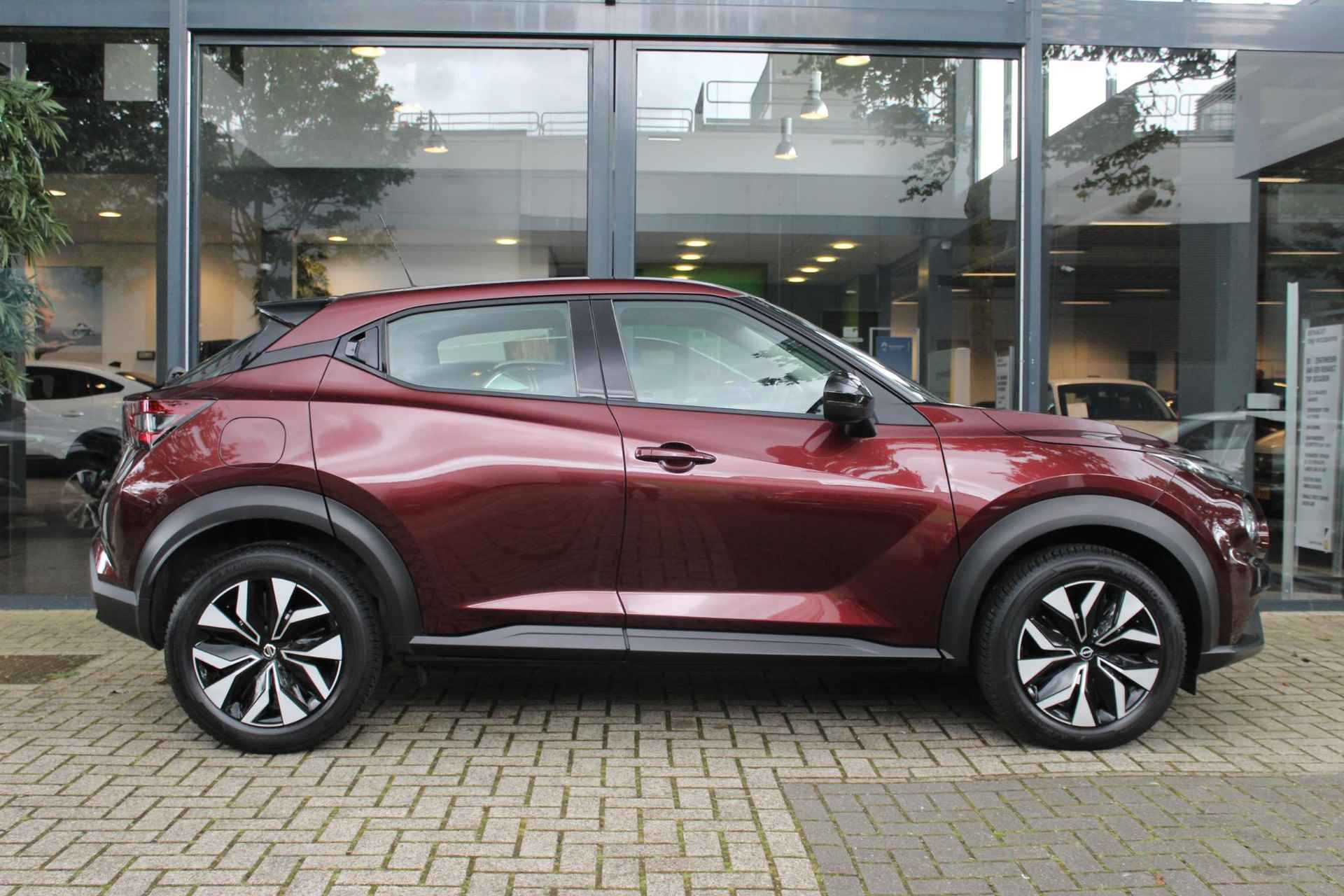 Nissan Juke 115 Acenta AUTOMAAT / 9.400KM / CAMERA / CRUISE / CLIMATE / STOELVERW. / PDC / APPLE CARPLAY / ANDROID AUTO / LED / DAB / ALL-SEASON - 7/46