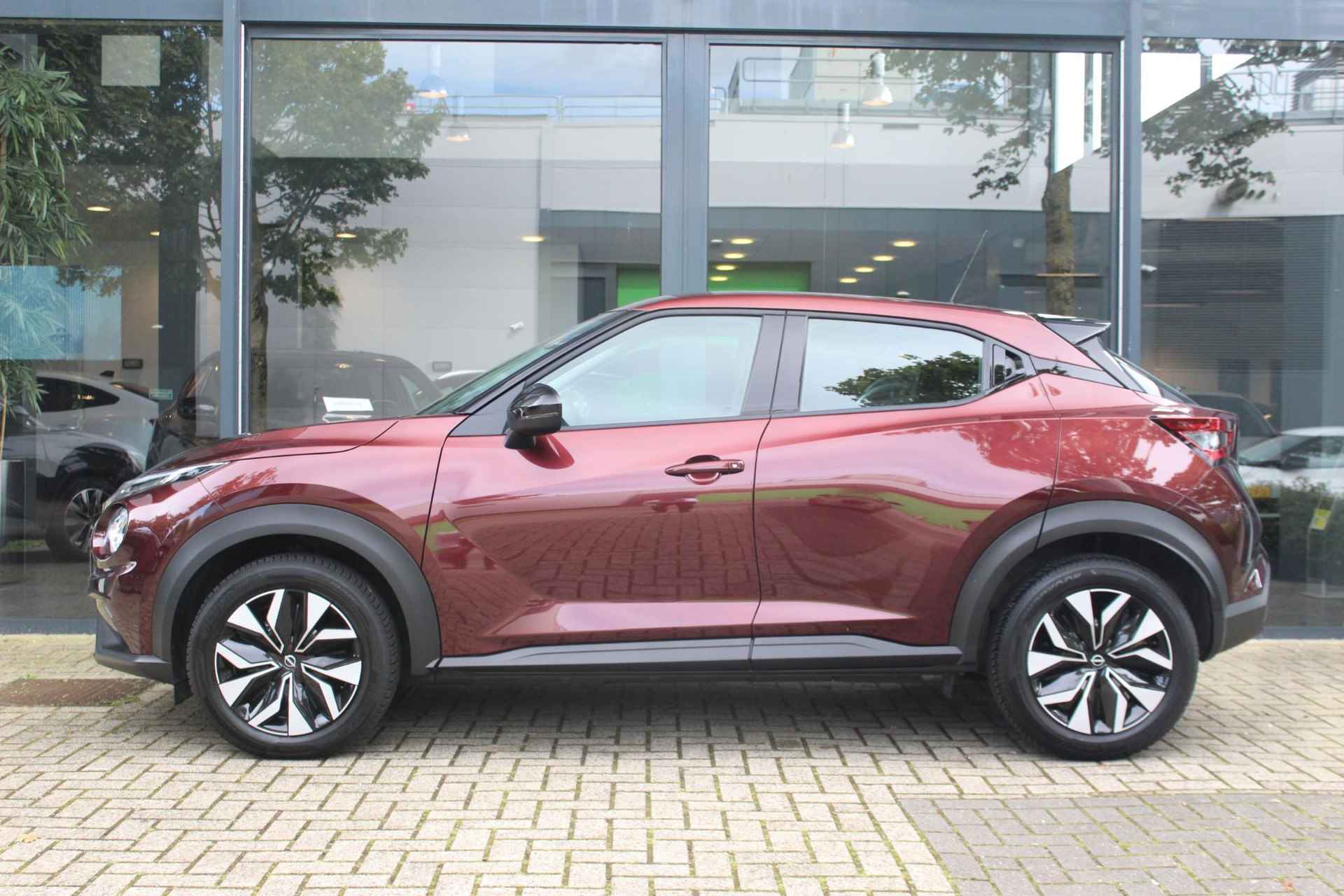 Nissan Juke 115 Acenta AUTOMAAT / 9.400KM / CAMERA / CRUISE / CLIMATE / STOELVERW. / PDC / APPLE CARPLAY / ANDROID AUTO / LED / DAB / ALL-SEASON - 9/46