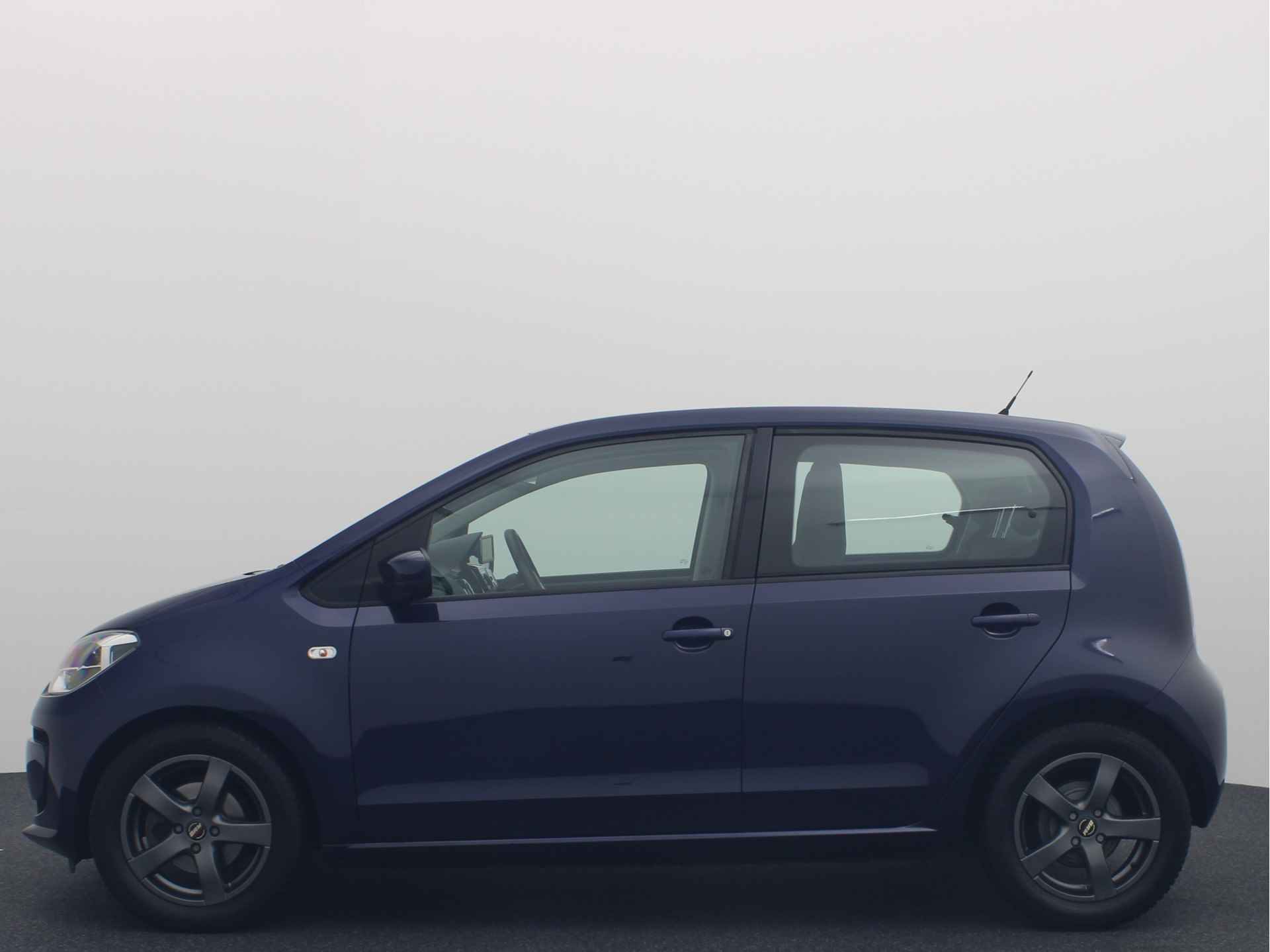 Volkswagen up! 1.0 move up! BlueMotion AUTOMAAT / NAVI / CRUISE CONTROL / PDC / BLUETOOTH / NL-AUTO - 3/36