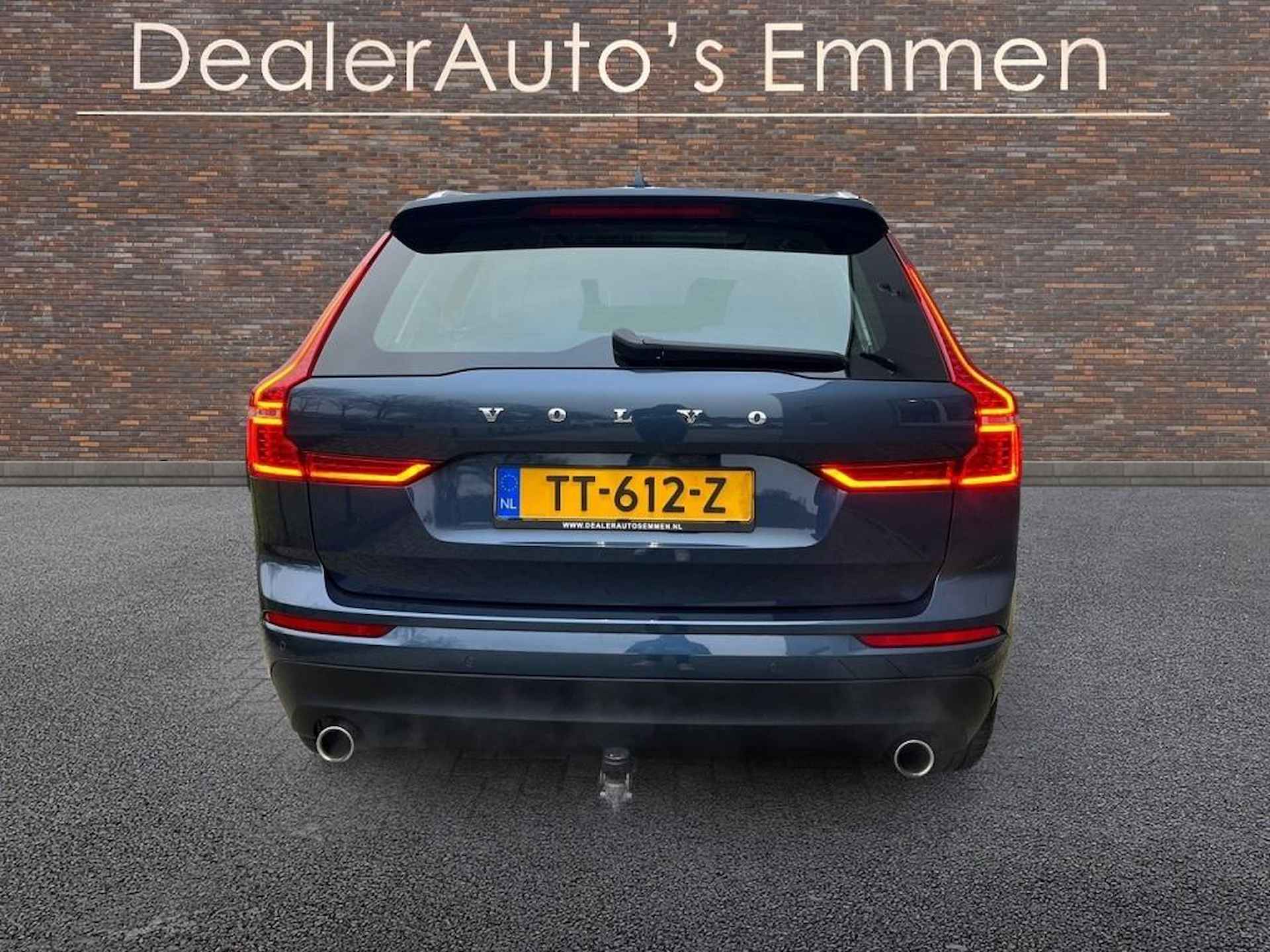 Volvo XC60 2.0 T8 TE AWD PANODAK LEDER SPORTSTOELEN NAVIGATIE - 9/41